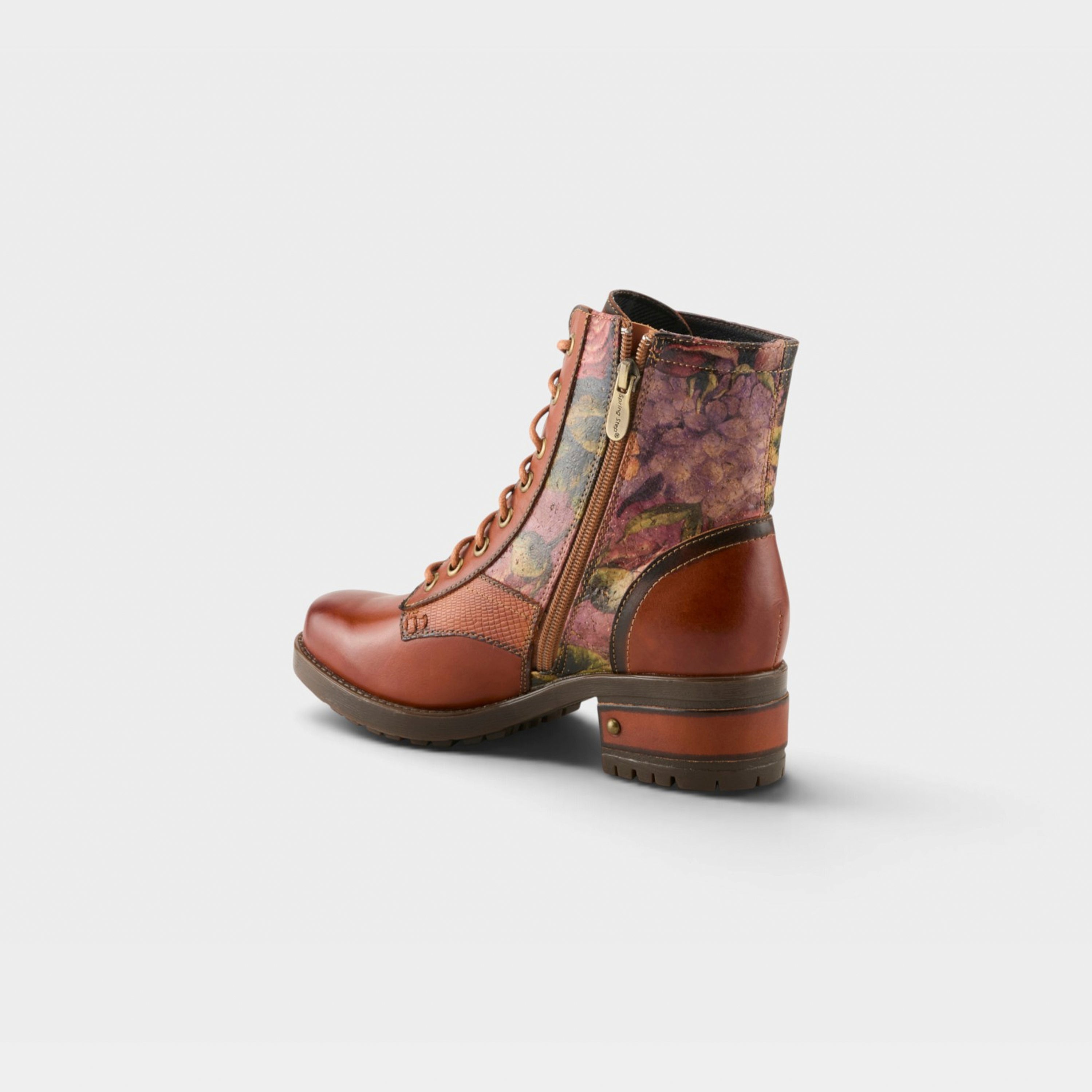 L'Artiste Marty boots in Camel, alternate angle view