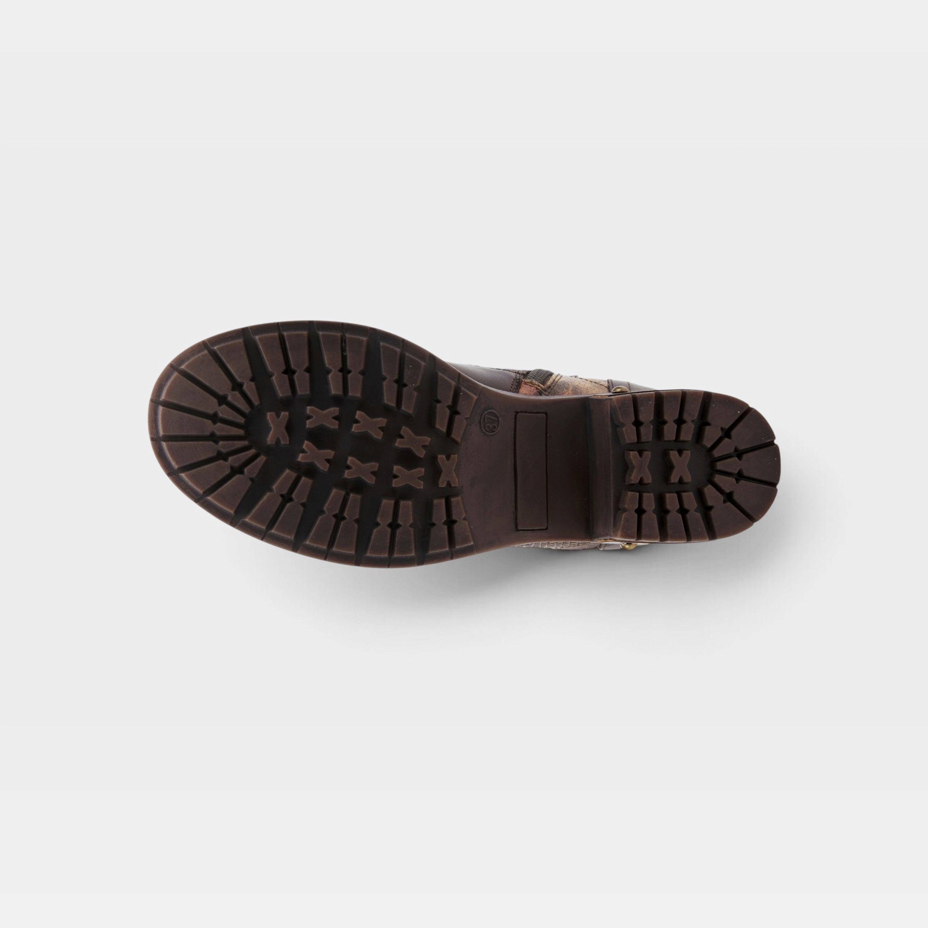 L'Artiste Marty boots in Olive, outsole view