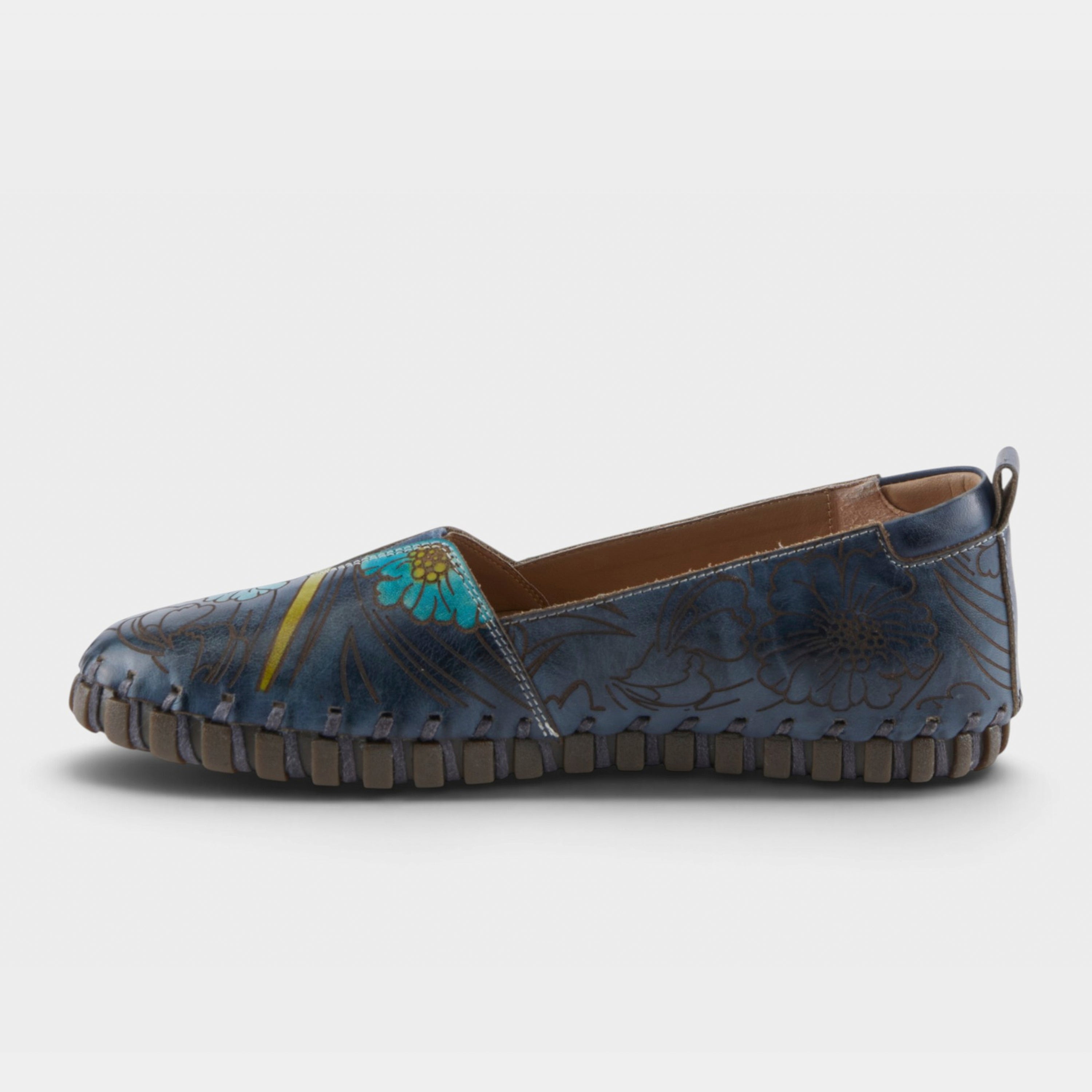 L'Artiste Modesty shoes in Navy Multi, side view