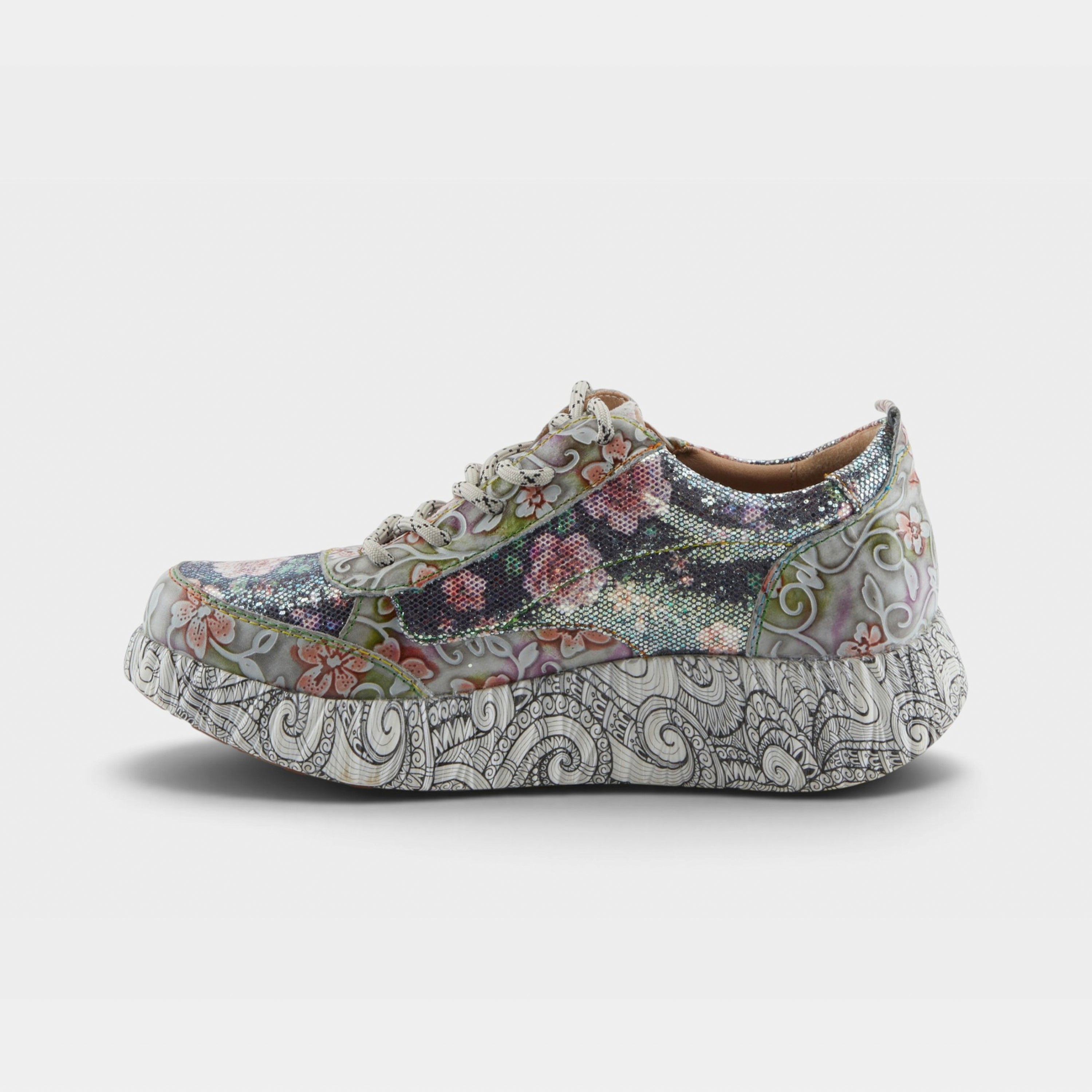 L'Artiste Motion sneakers in Grey Multi, side view
