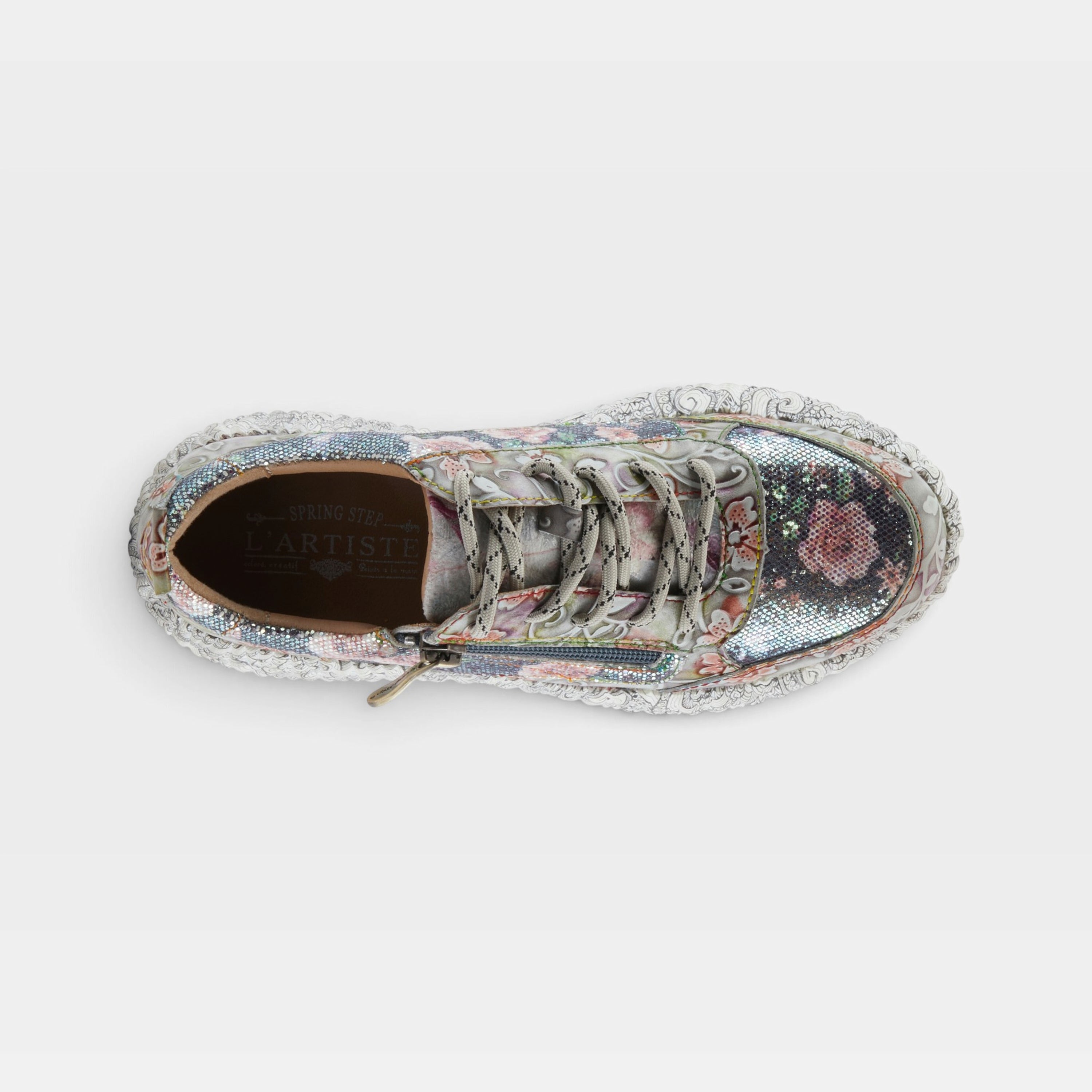 L'Artiste Motion sneakers in Grey Multi, top view
