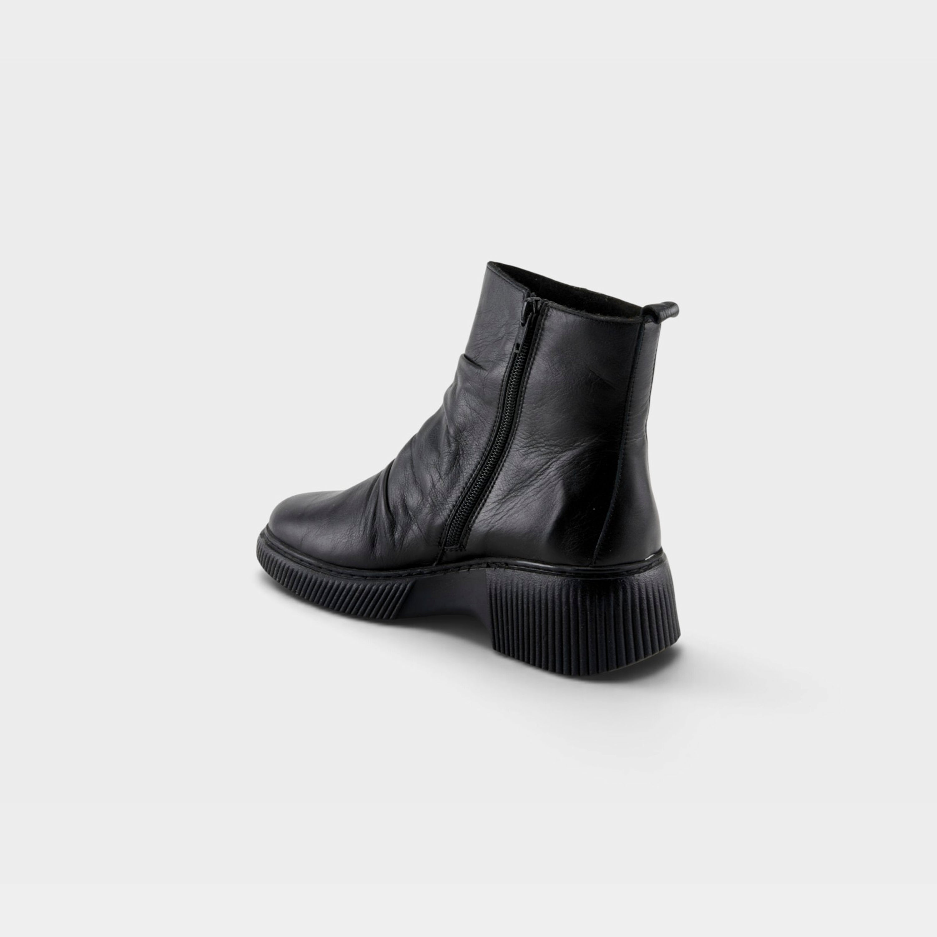 Spring Step Nayana Black Boot