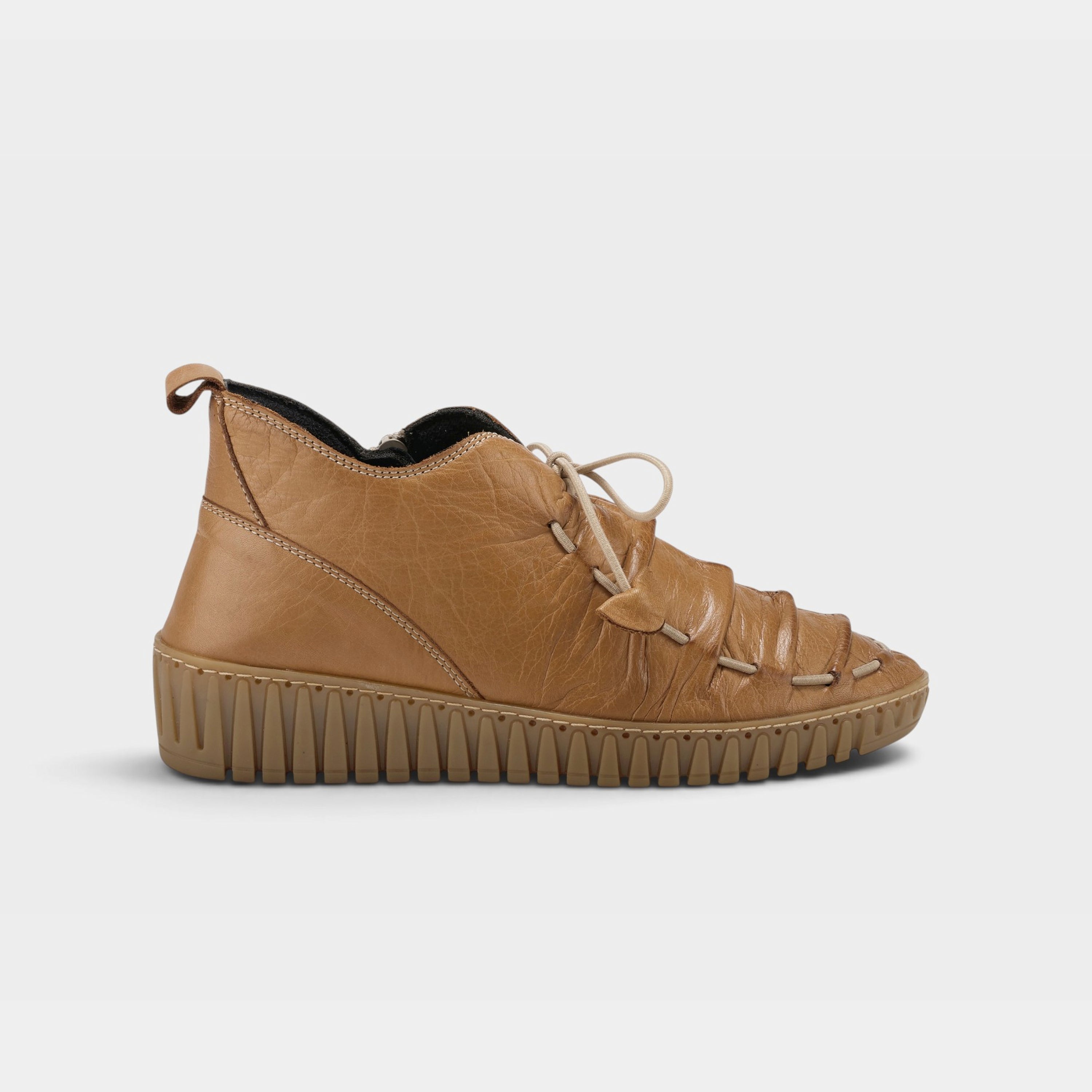 Spring Step Nespea Camel Boot