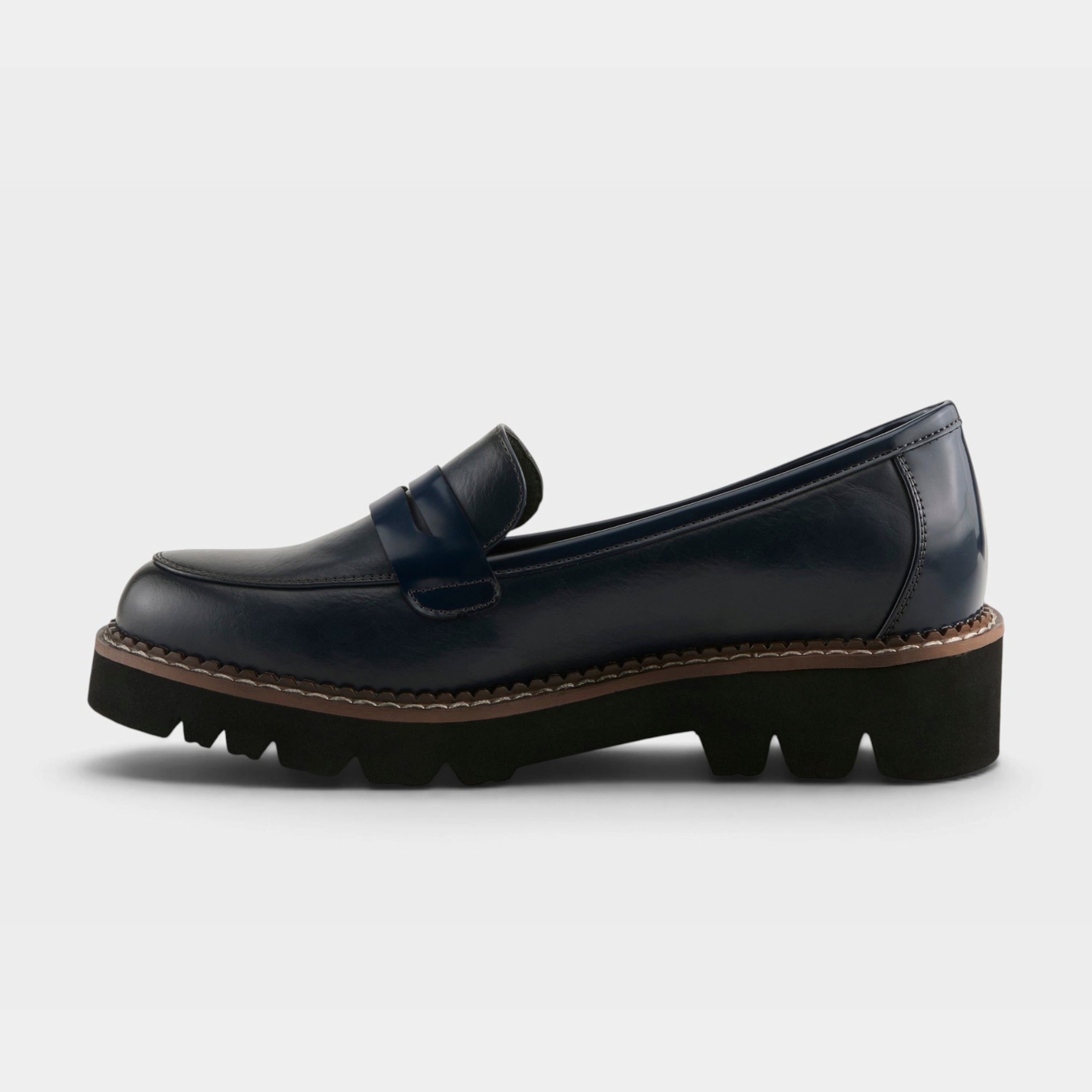 Patrizia Neve Navy Shoe