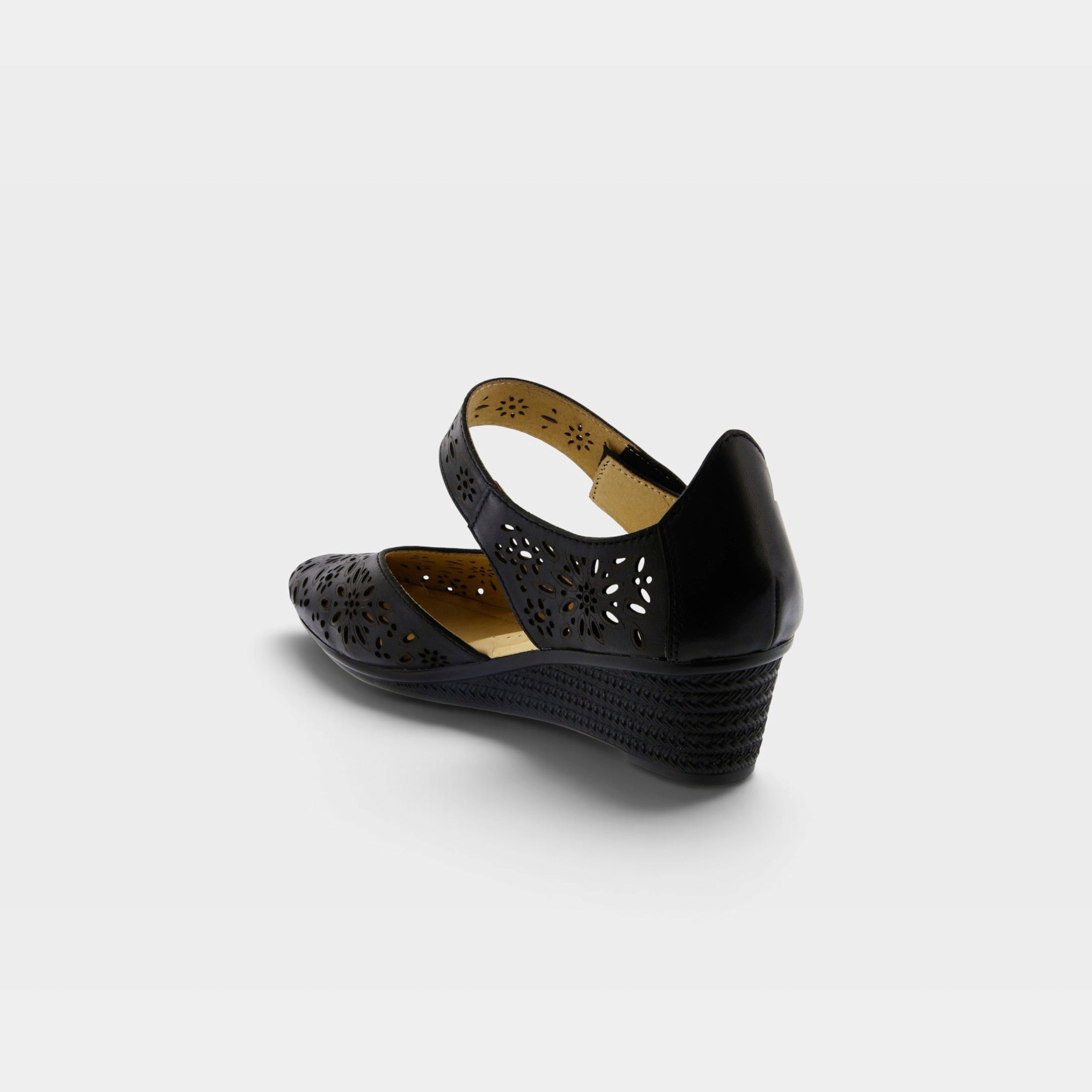 Spring Step Nougat Black Mary Jane Shoe