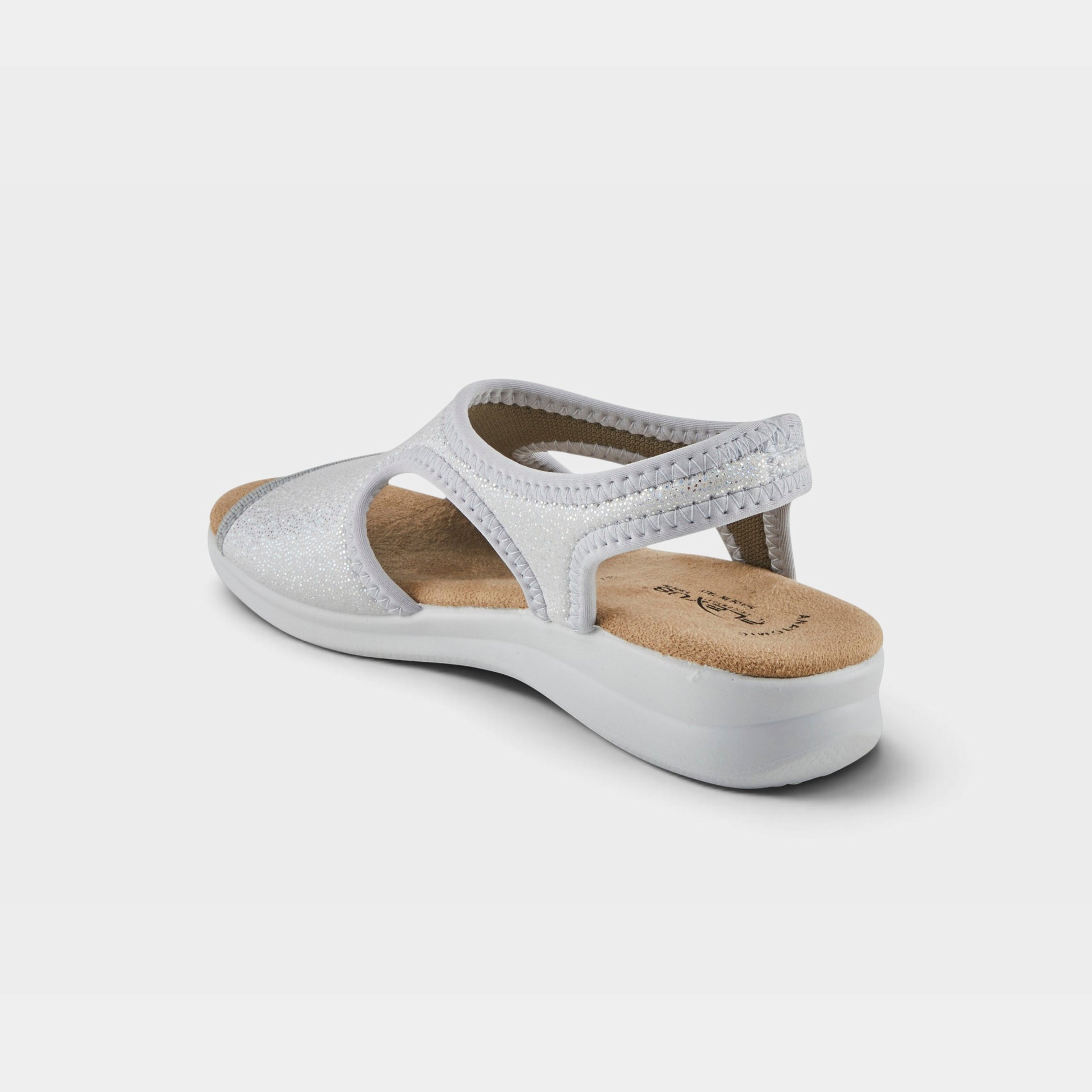 Flexus Nyaman-Pindott Silver/White Sandal