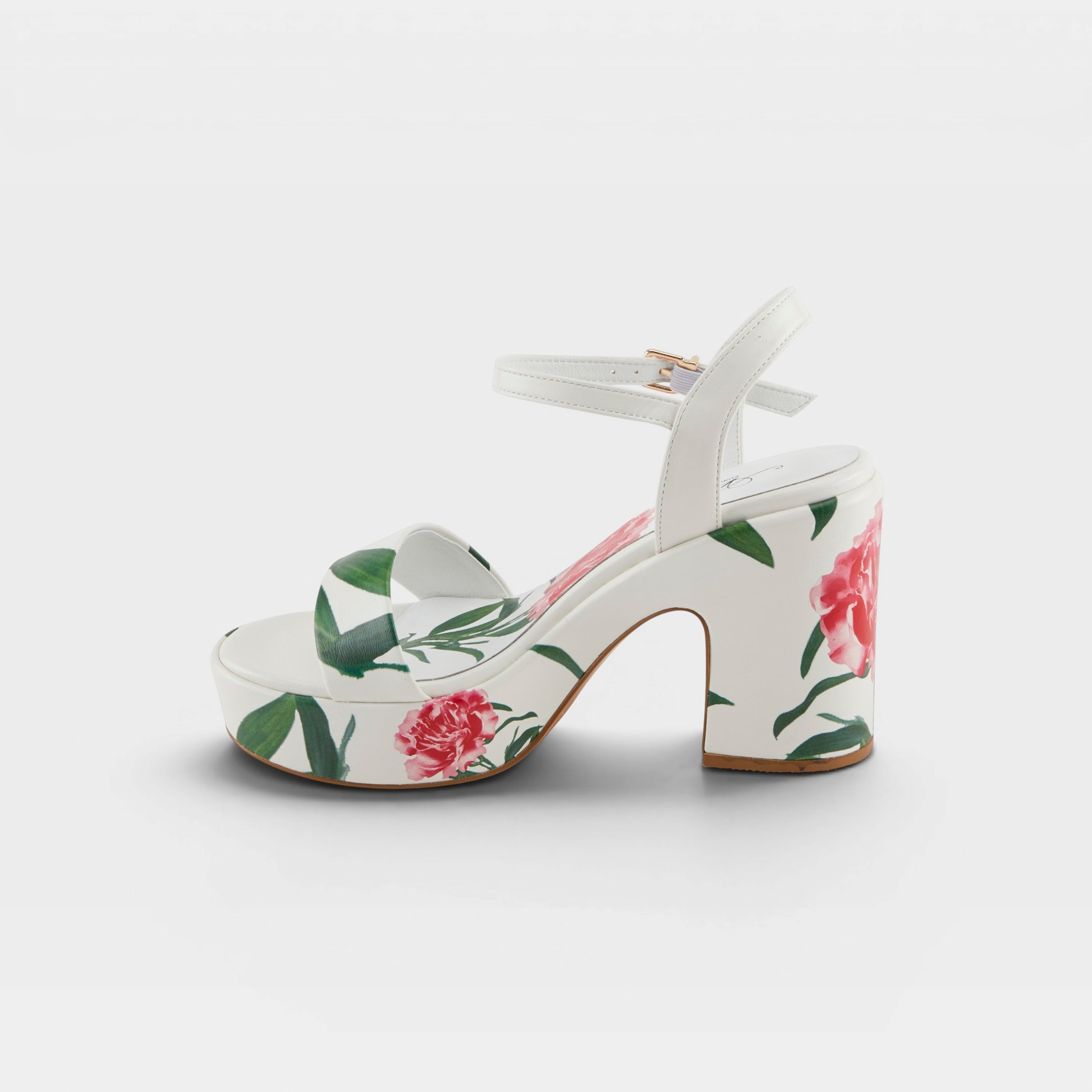 Azura Ohmykay White Sandal