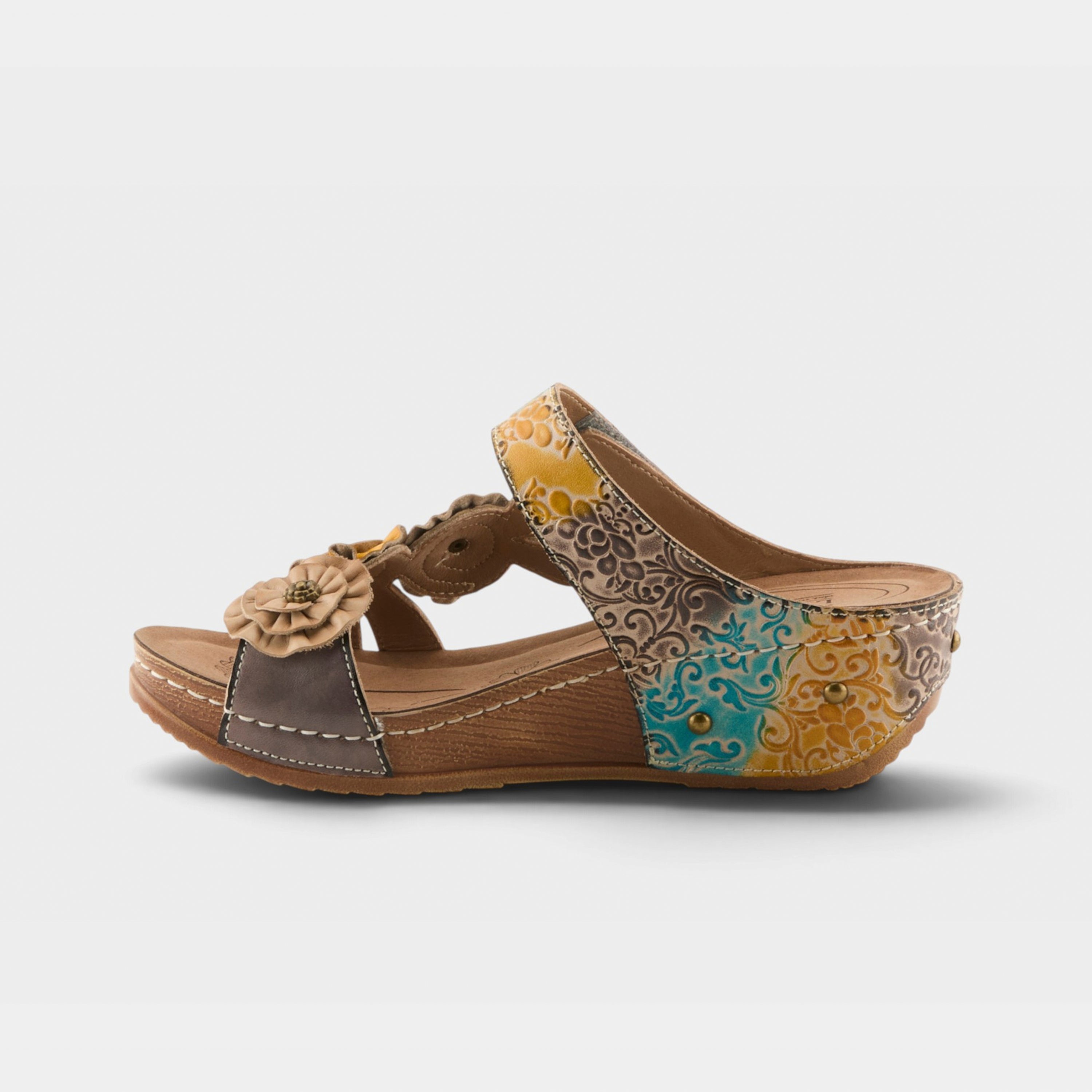 L'Artiste Ohsosweet sandals in Grey Multi, side view
