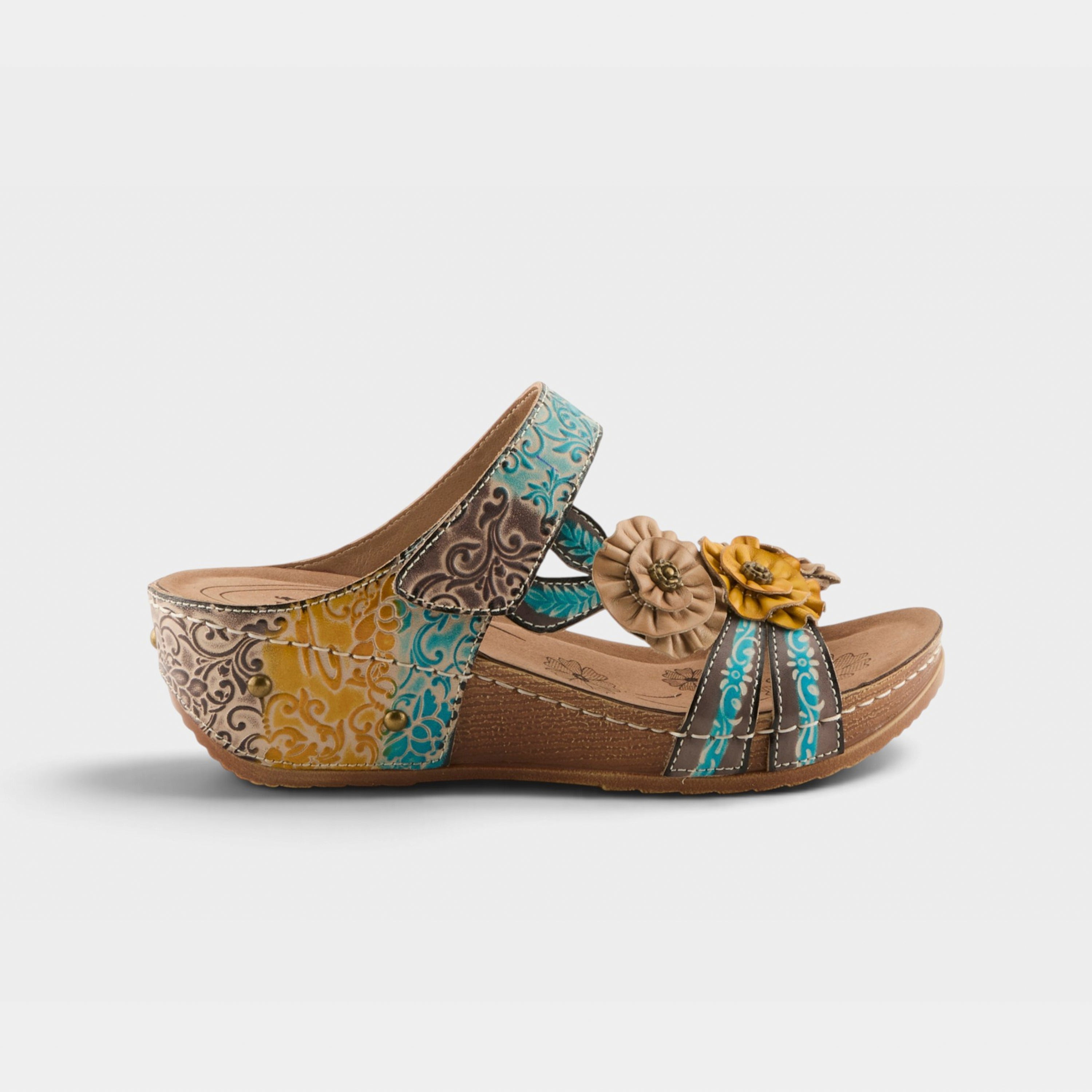 L'Artiste Ohsosweet sandals in Grey Multi, hero view