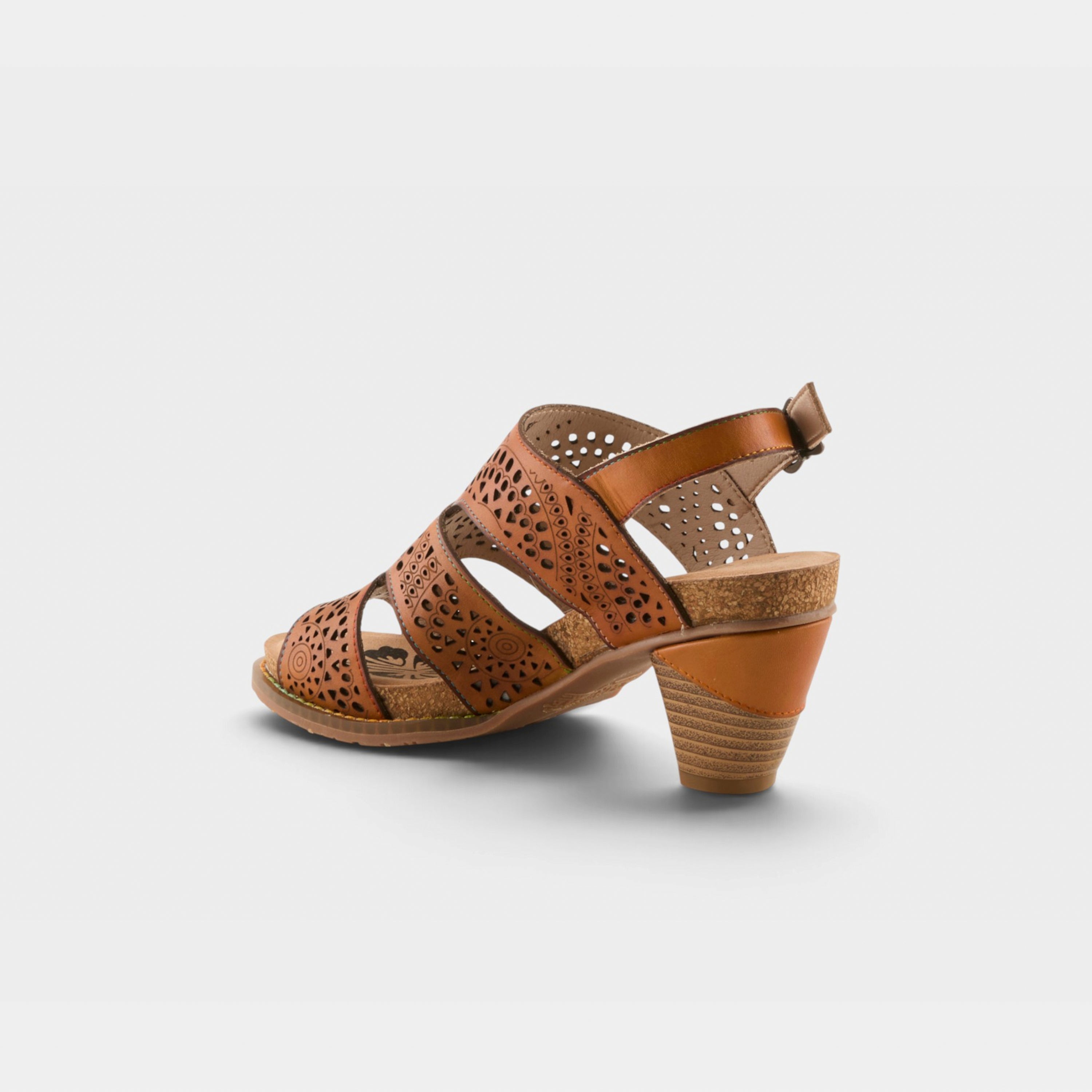 L'Artiste Perfdfection sandals in Camel, alternate angle view
