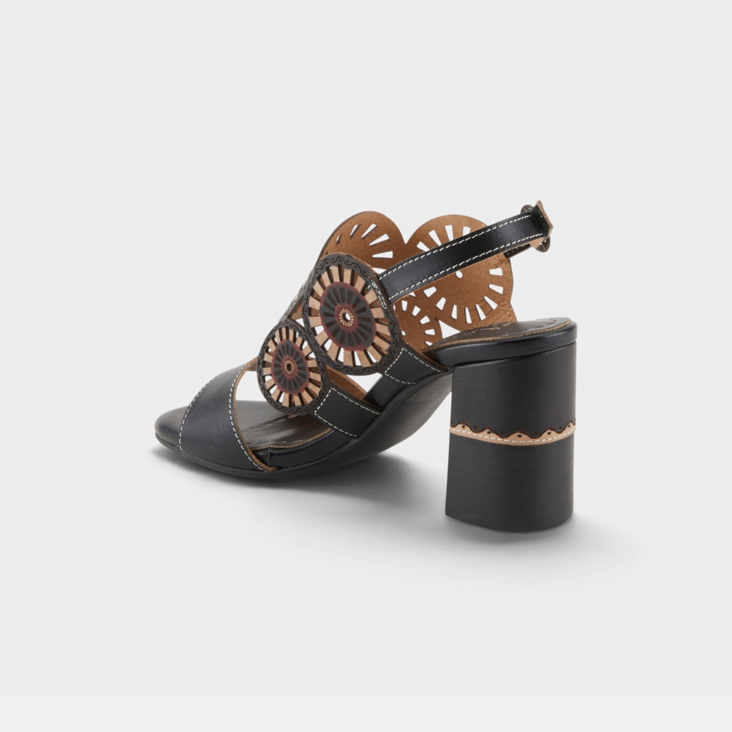 L'Artiste Pinwheel sandals in Black, alternate angle view