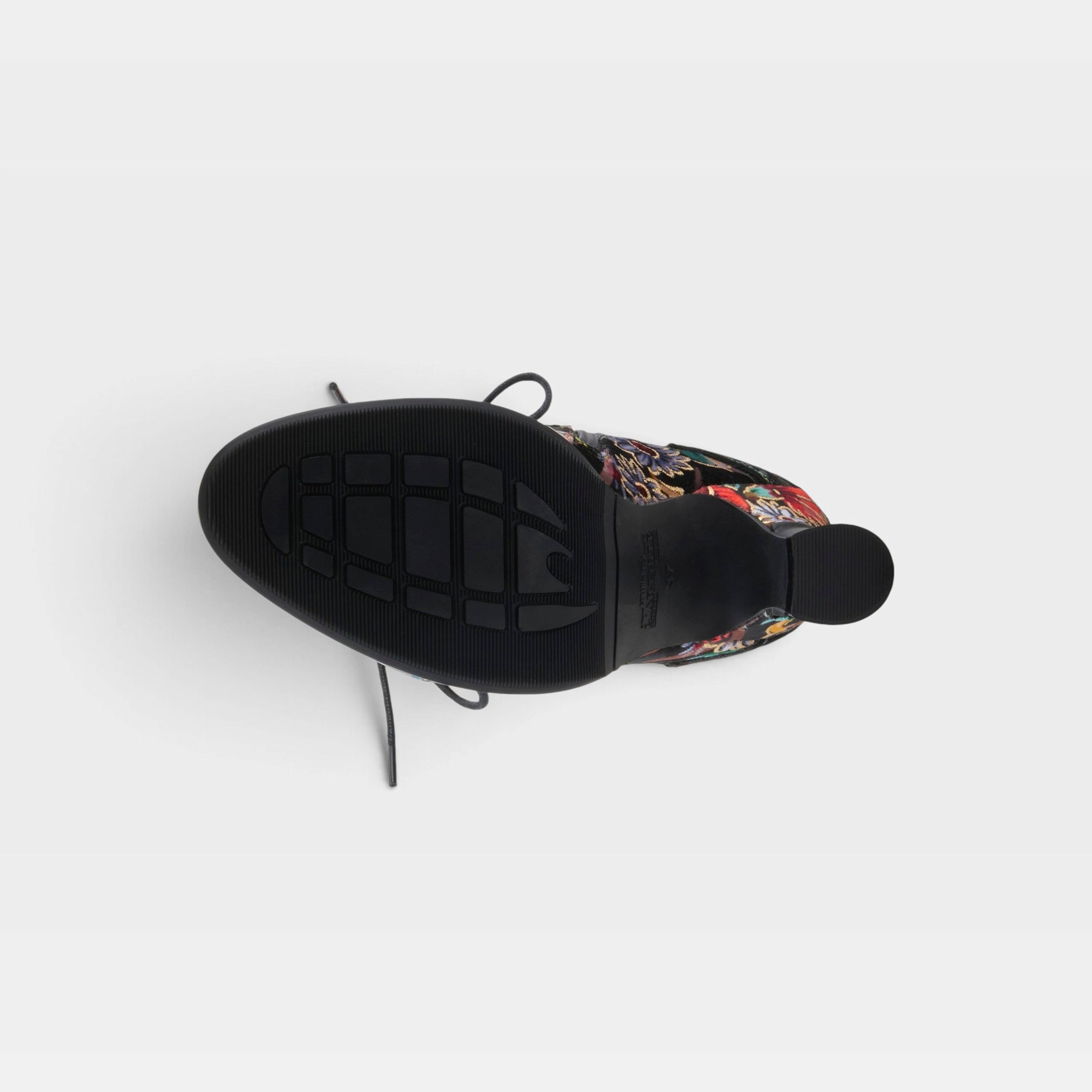 L'Artiste Roselia boots in Black Multi, outsole view
