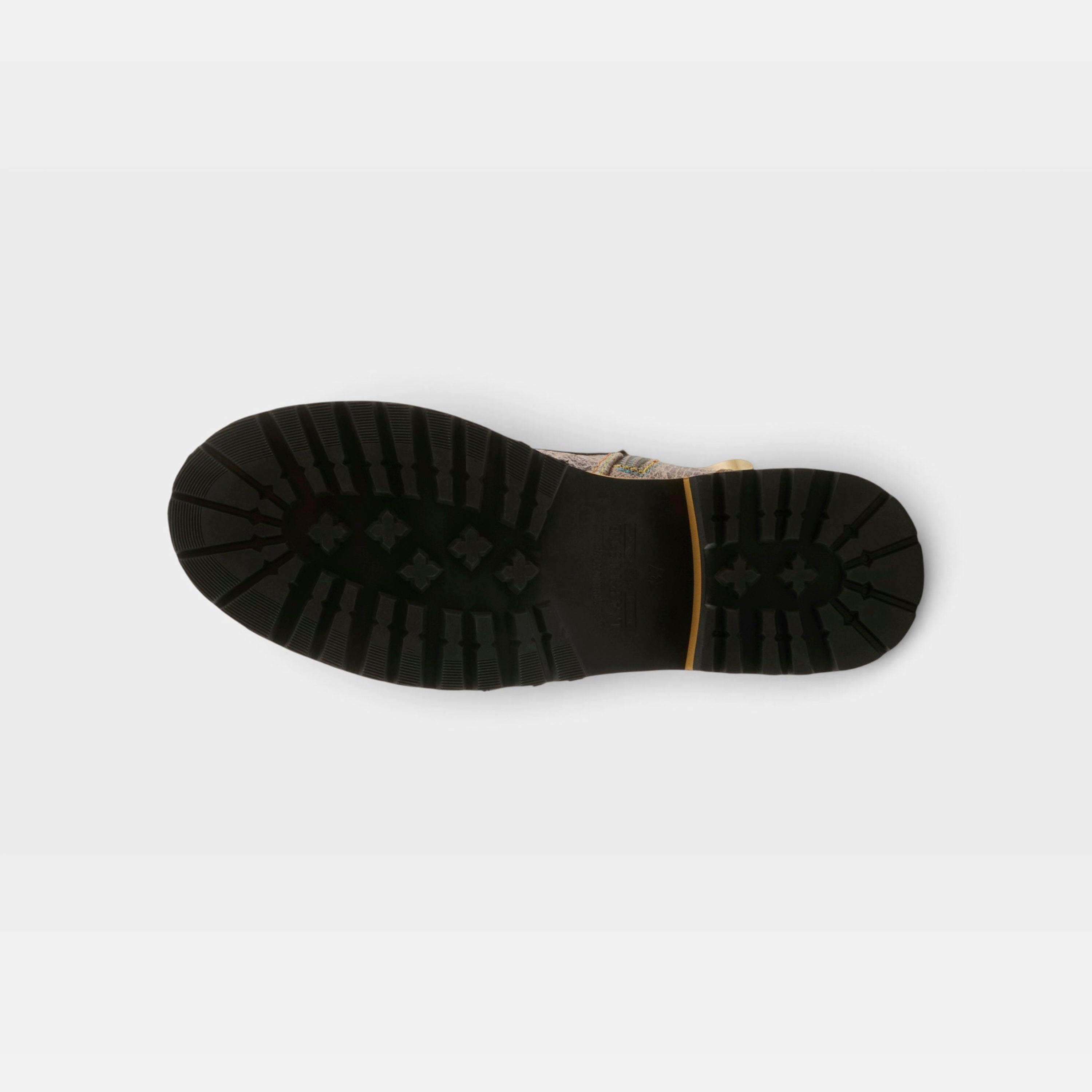 L'Artiste Rugup booties in Beige Multi, outsole view