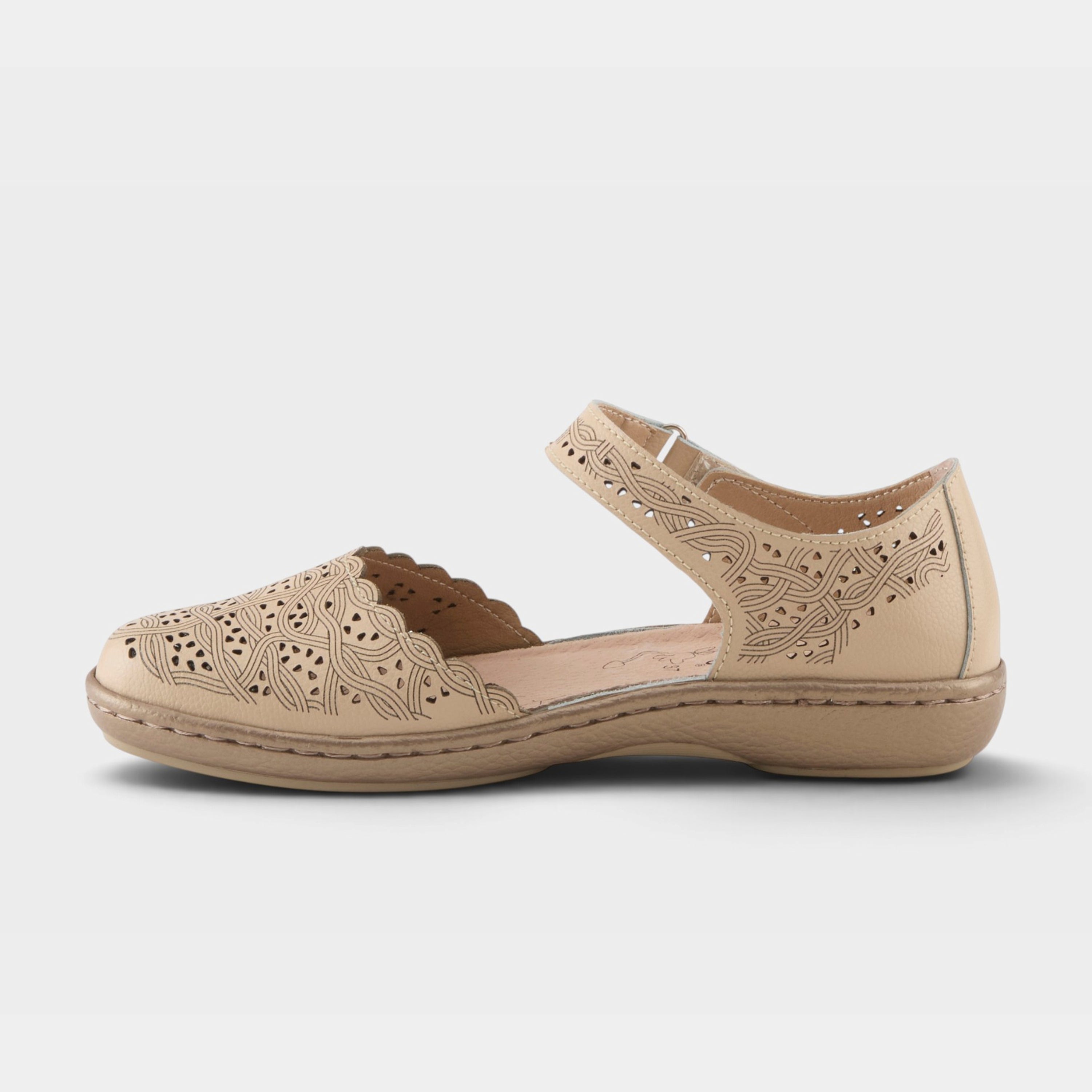 Spring Step Sabriye Beige Shoe