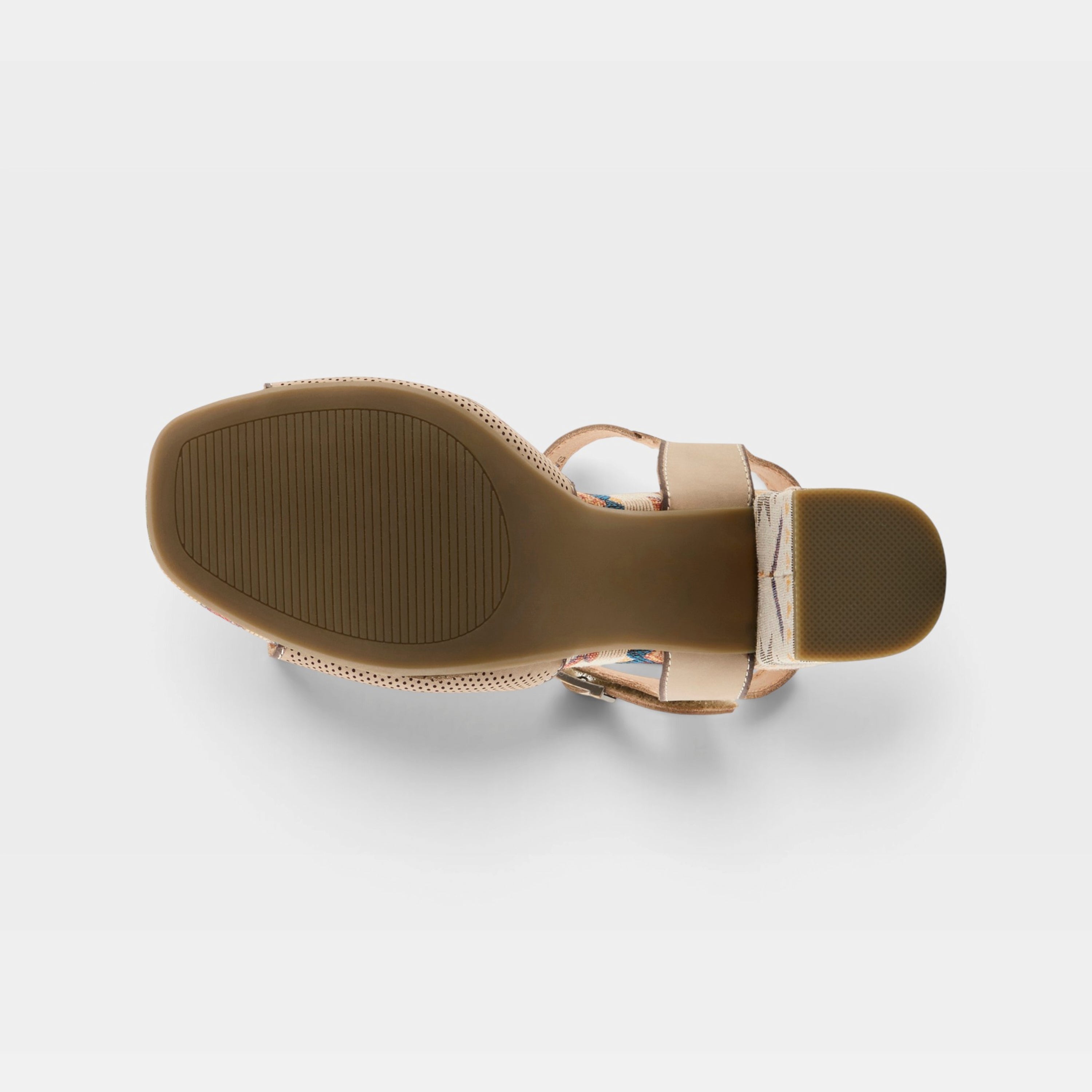 L'Artiste Sassyclass sandals in Beige Multi, outsole view