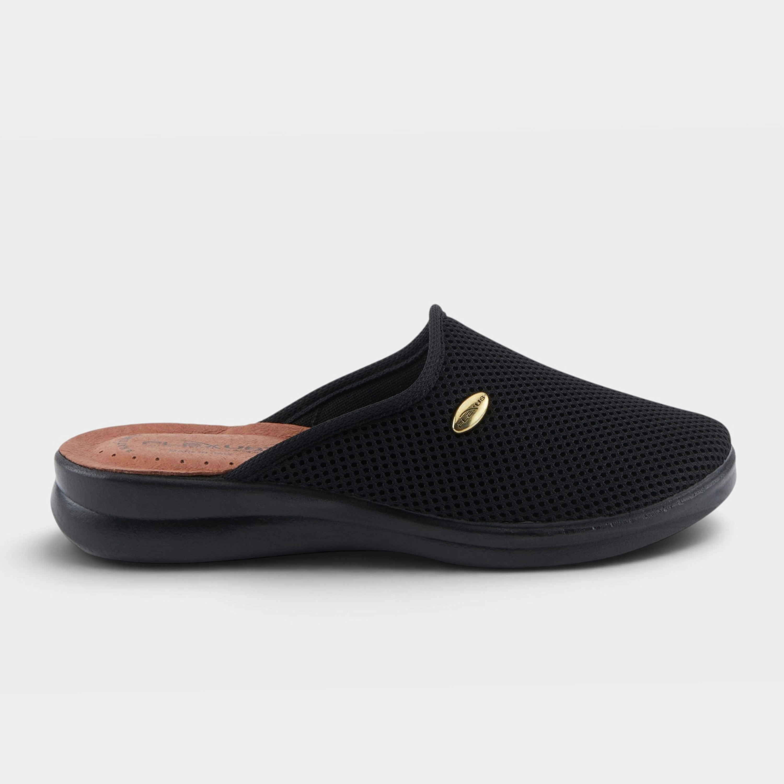 Flexus Scuff Black Slipper