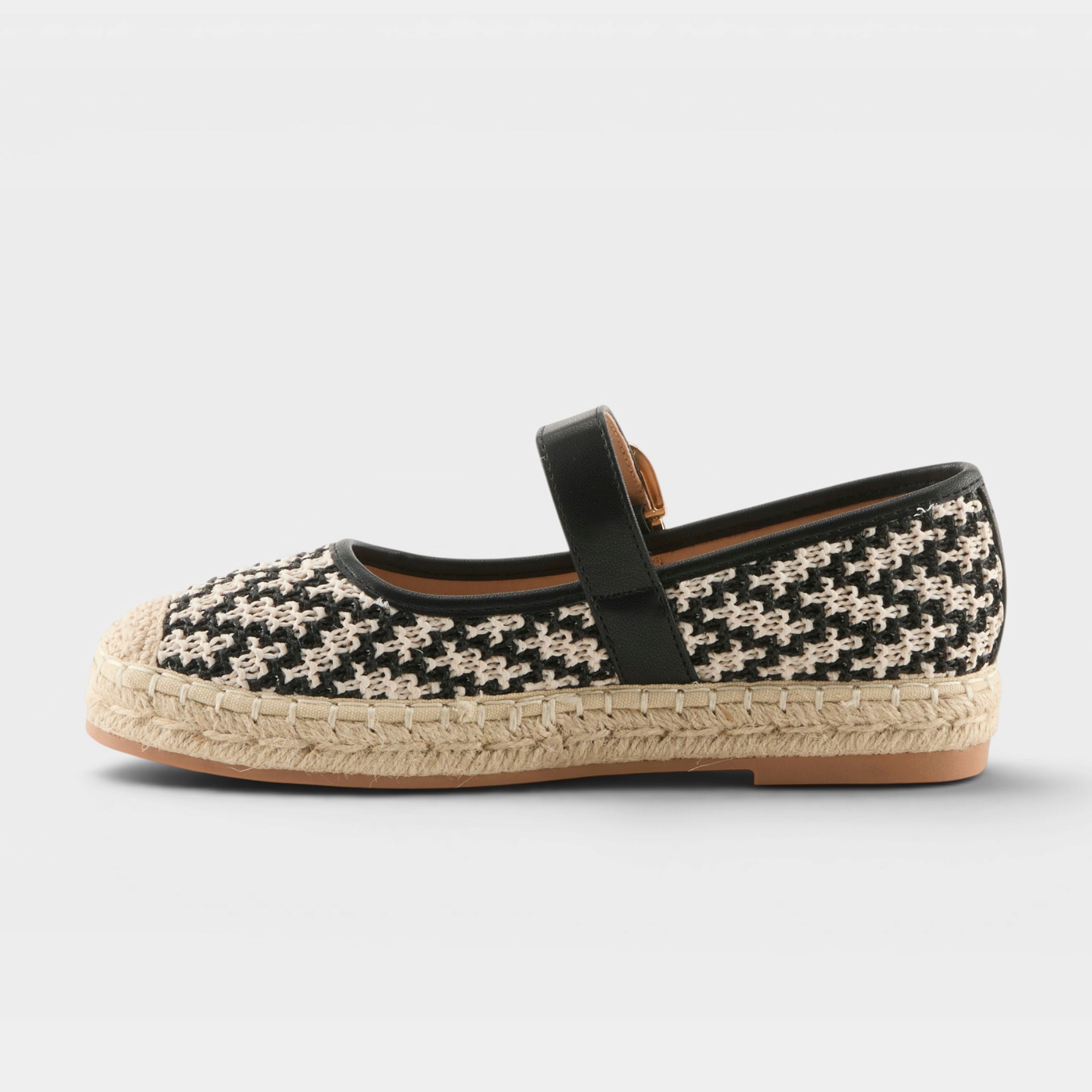 Azura Seaharbor Black Multi Shoe