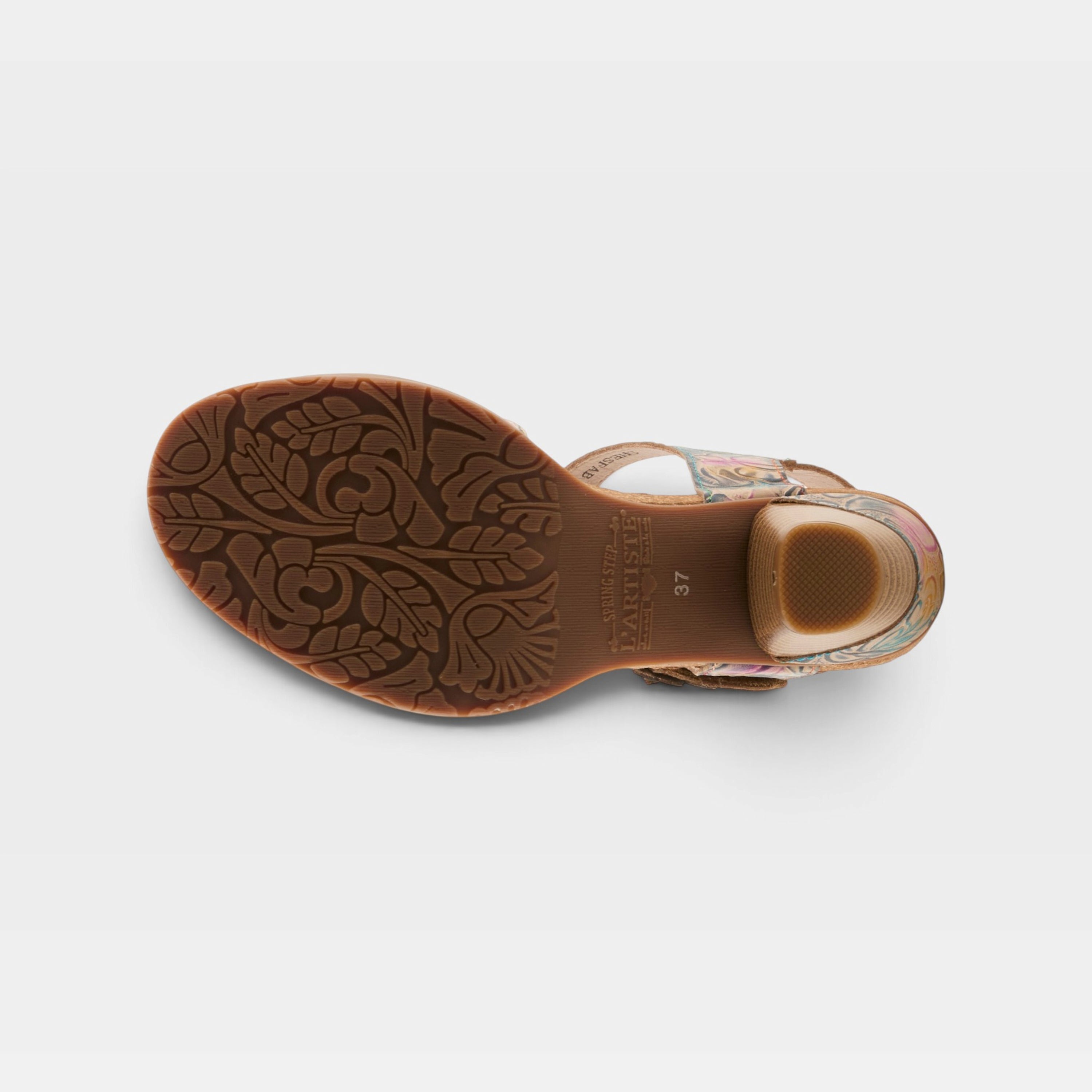 L'Artiste Shesfab sandals in Navy Multi, outsole view