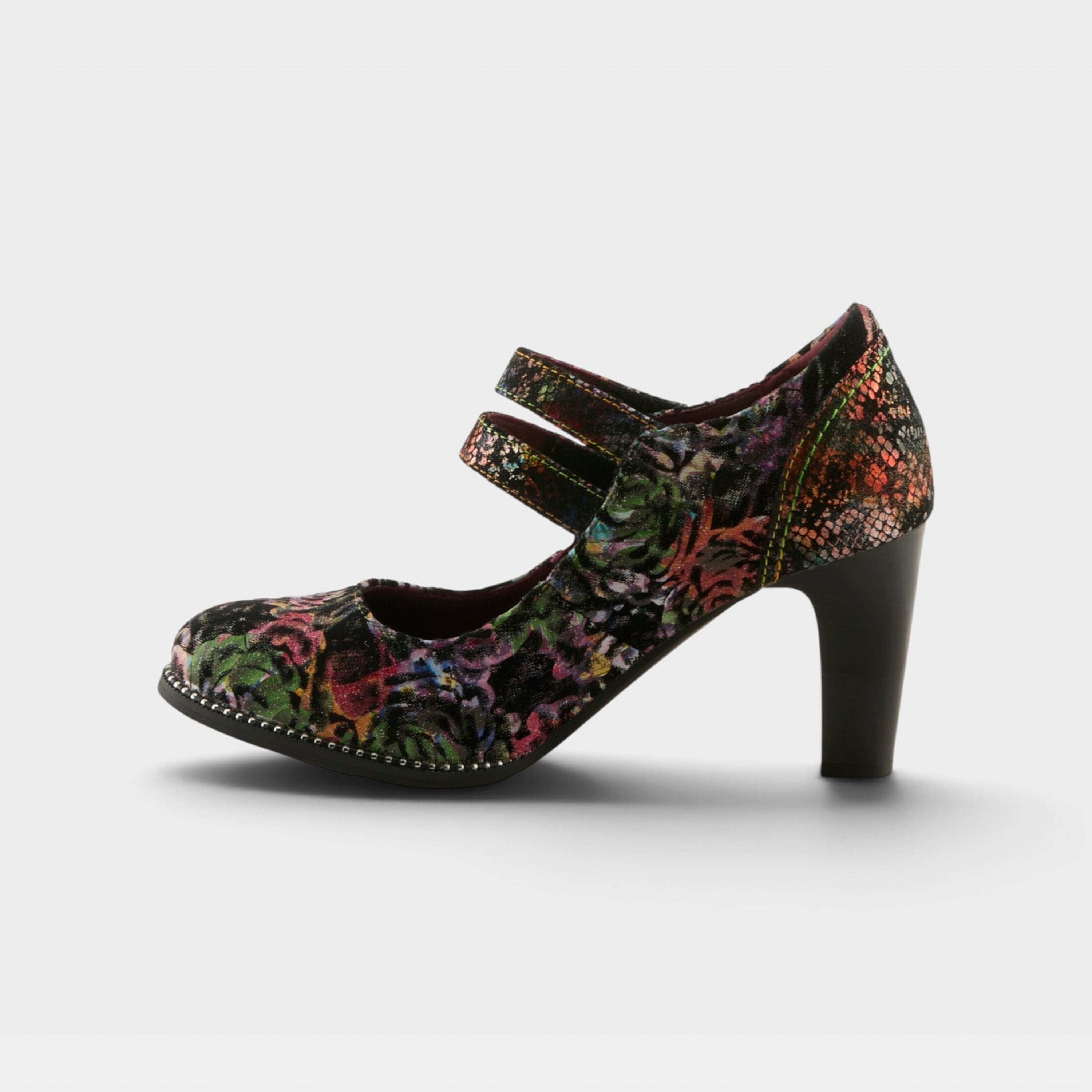 L'Artiste Showy-Vivi shoes in Fuchsia Multi, side view