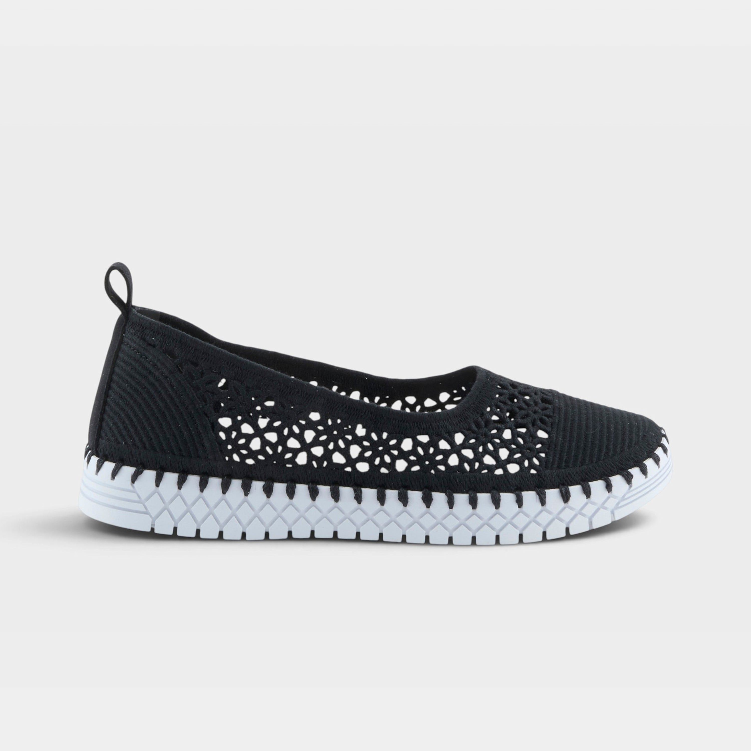 Patrizia Skyfall Black Shoe