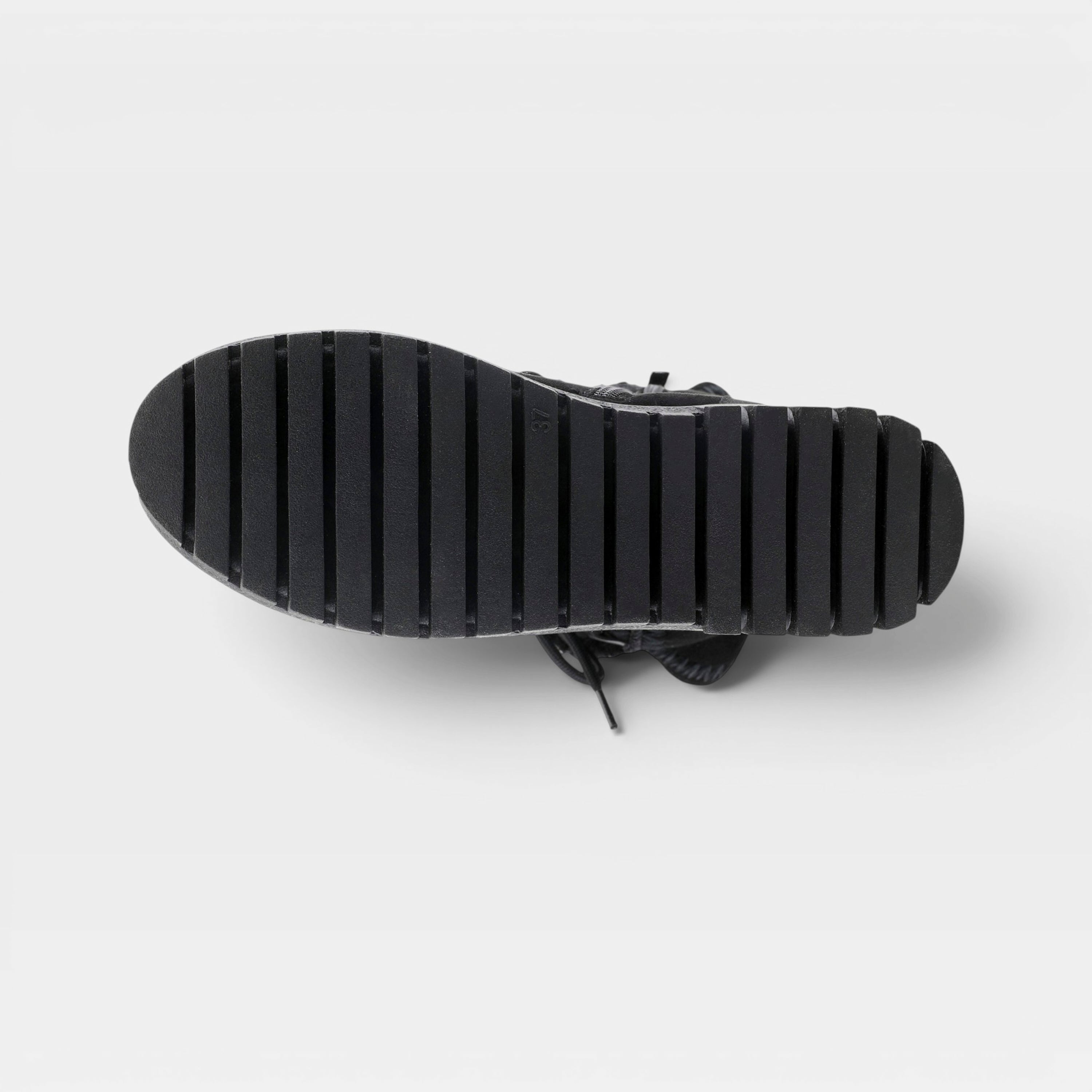 Azura Stich Black Boot