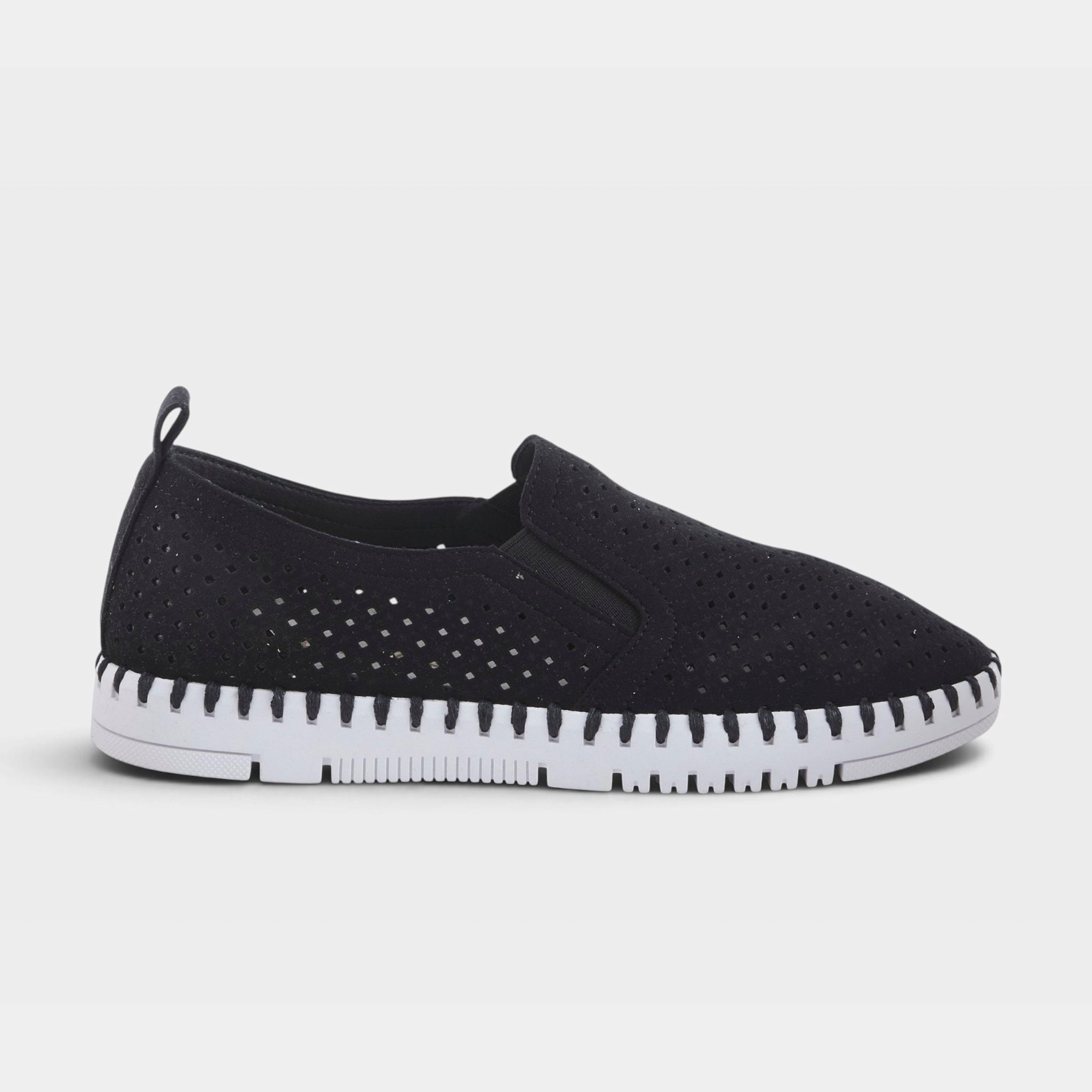 Patrizia Surfie Black Shoe