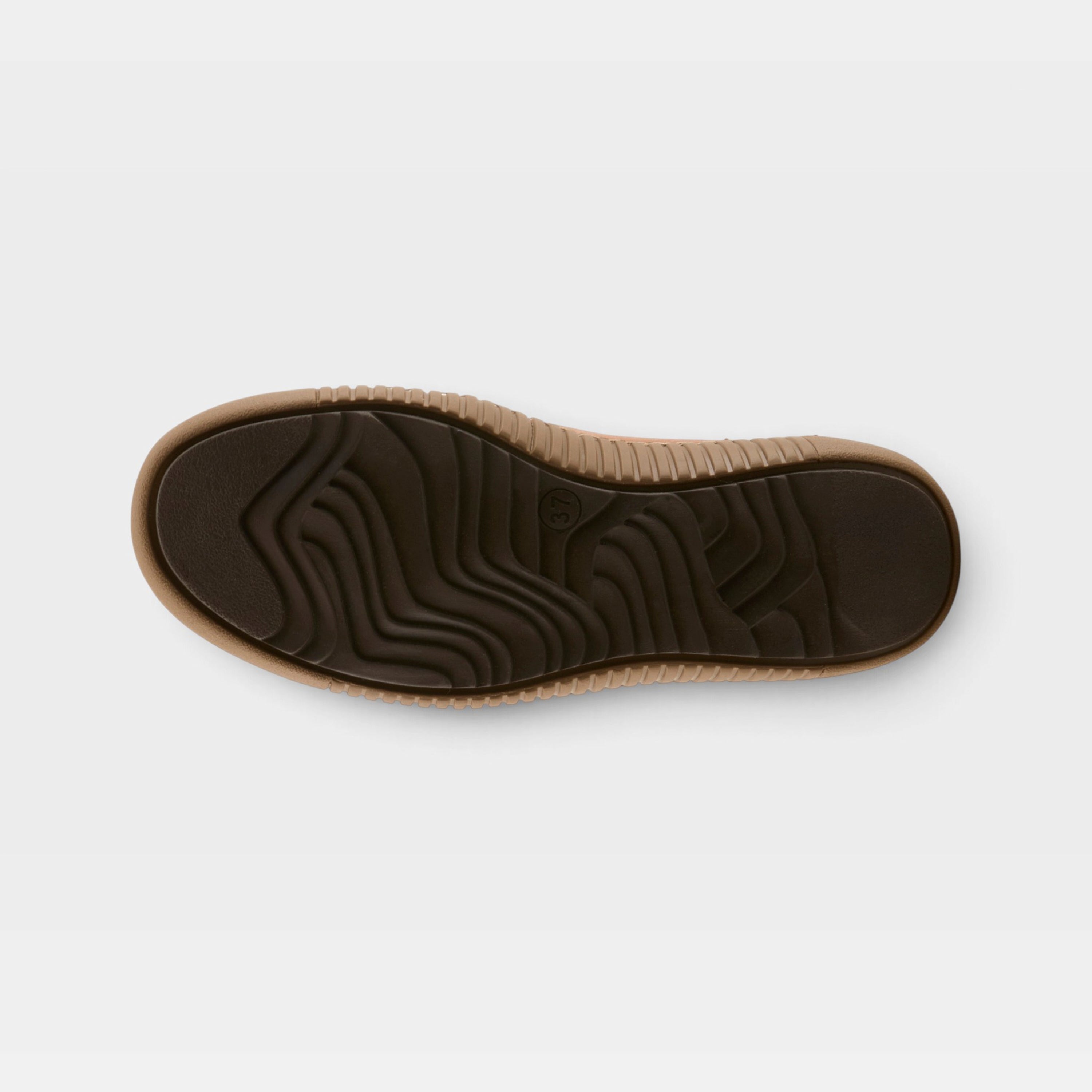 Spring Step Tavi Camel Shoe