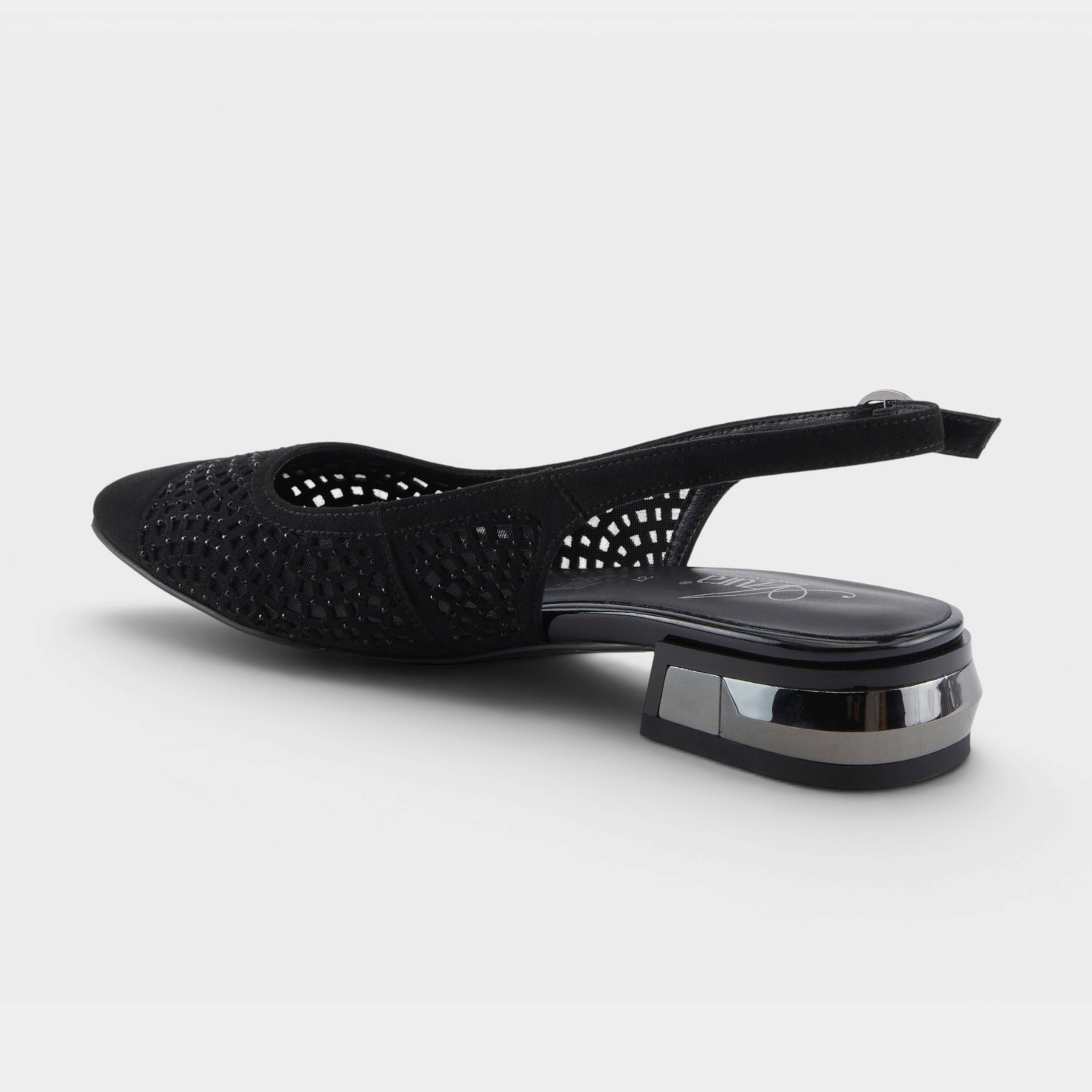 Azura Tiffanied Black Shoe
