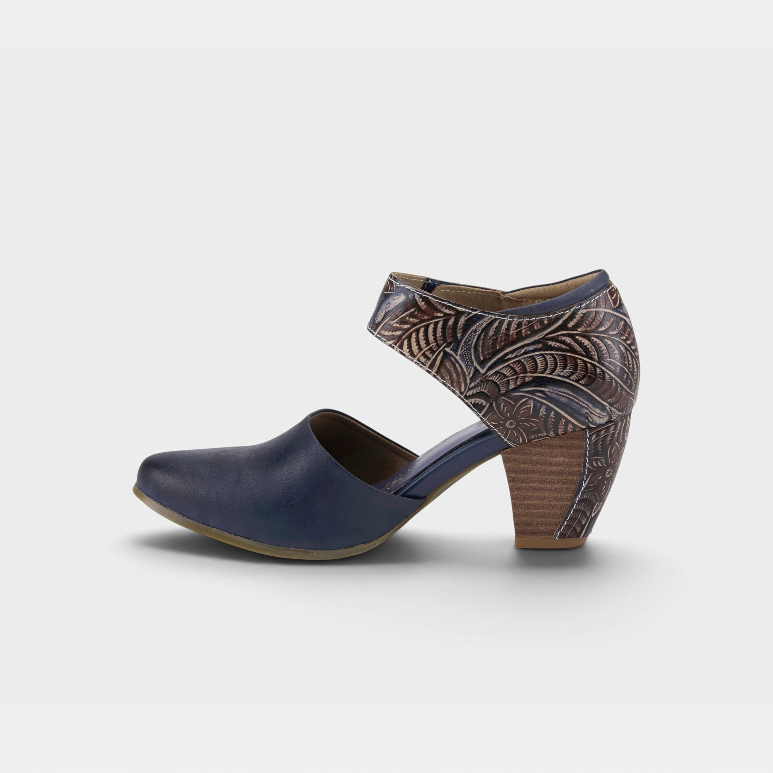 L'Artiste Toolie shoes in Blue, side view