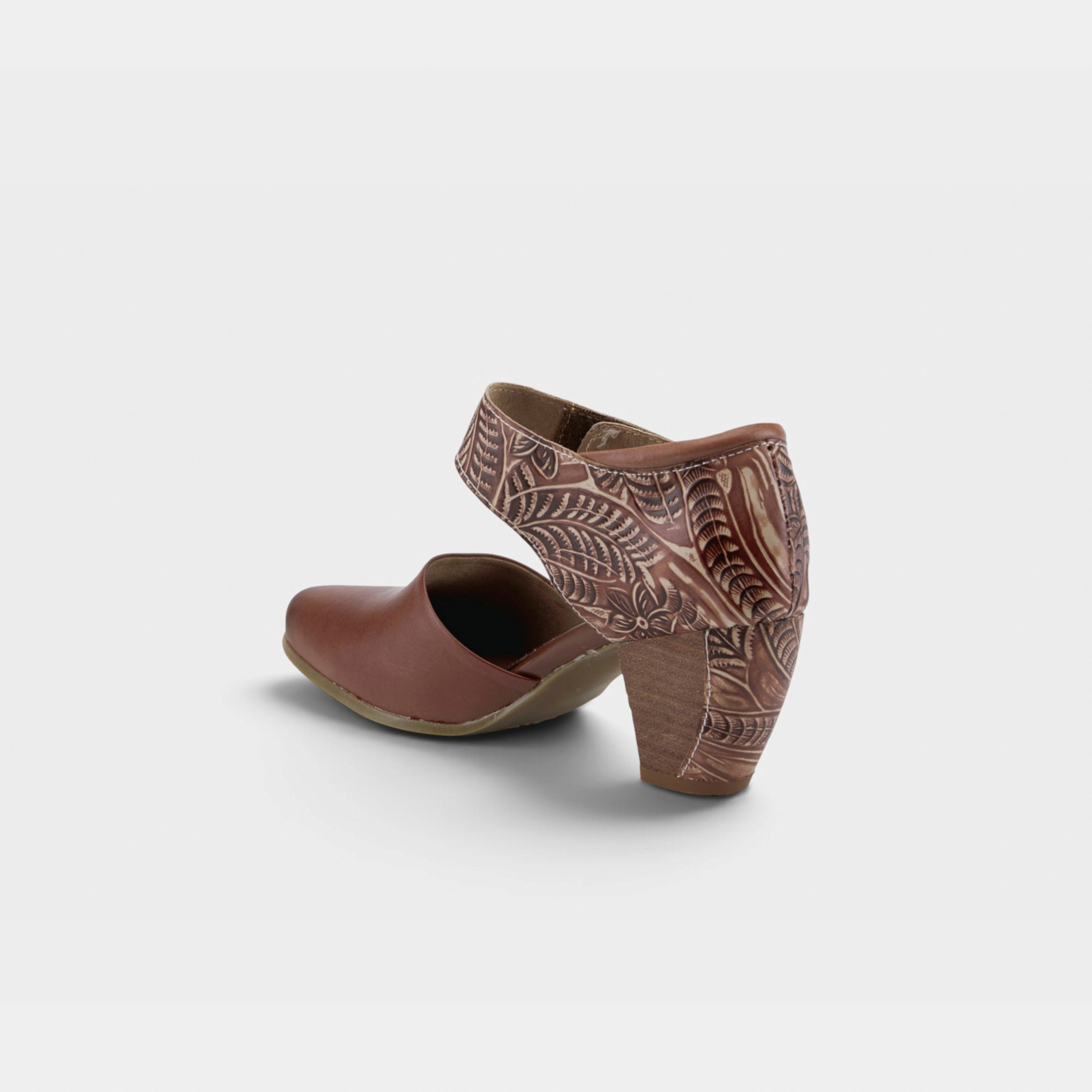 L'Artiste Toolie shoes in Brown, alternate angle view