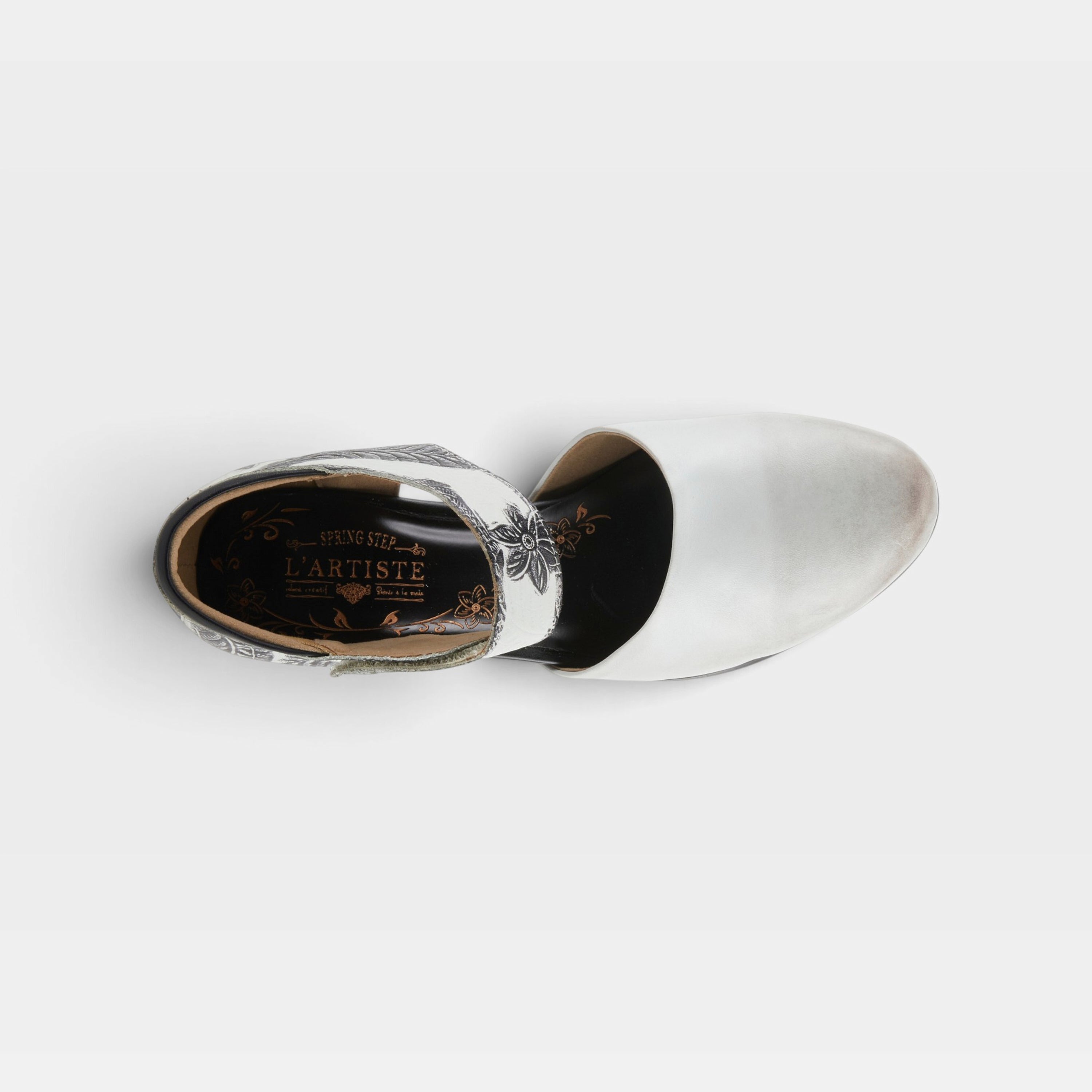 L'Artiste Toolie shoes in Off White Multi, top view