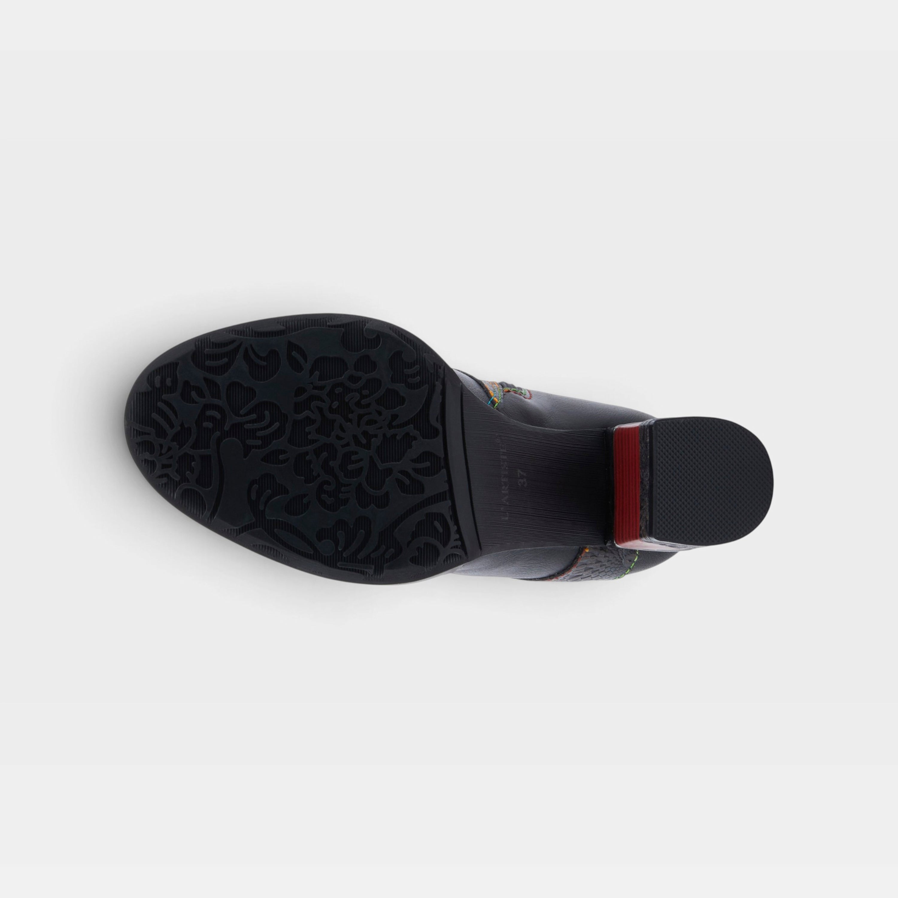 L'Artiste Topanga boots in Black, outsole view