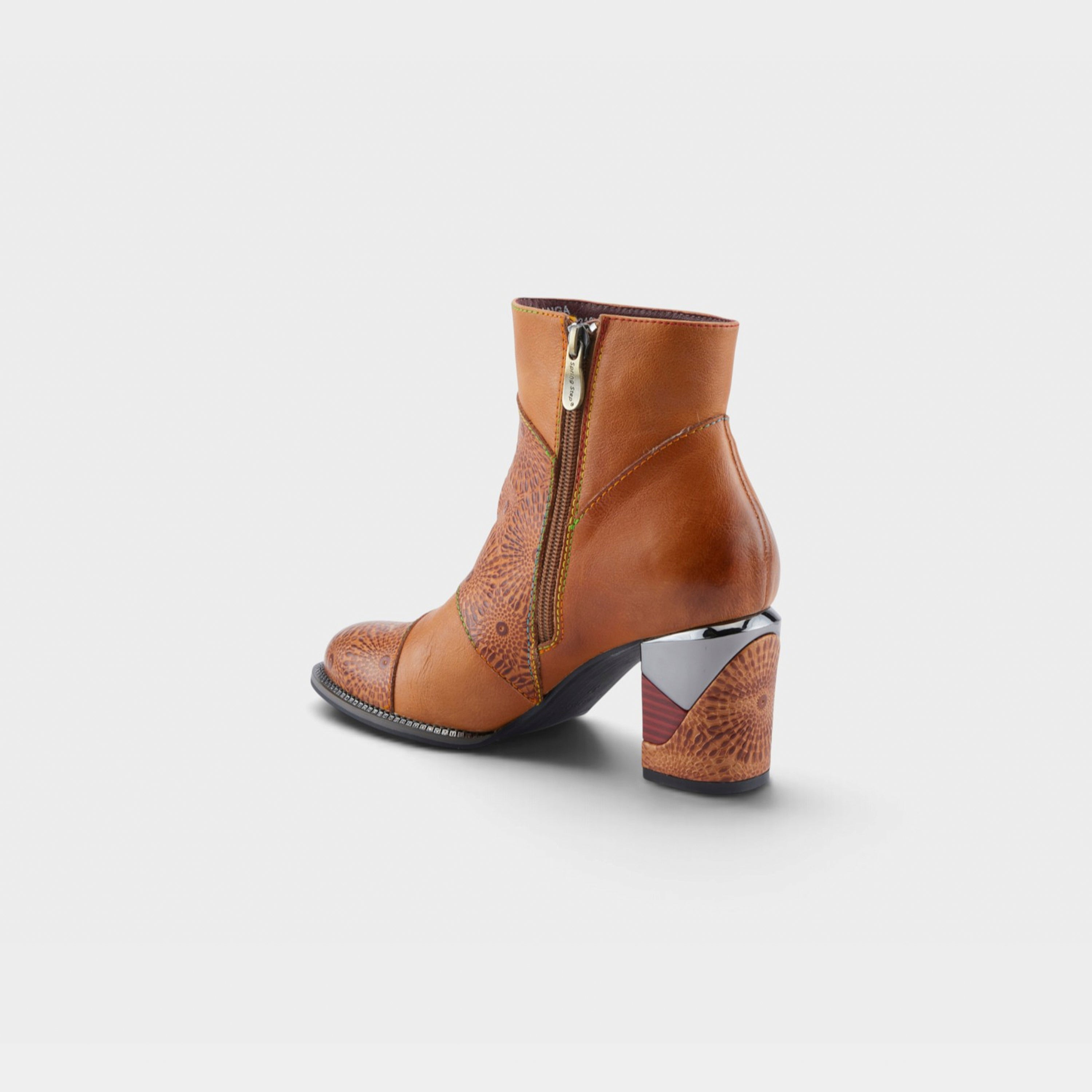 L'Artiste Topanga boots in Camel, alternate angle view