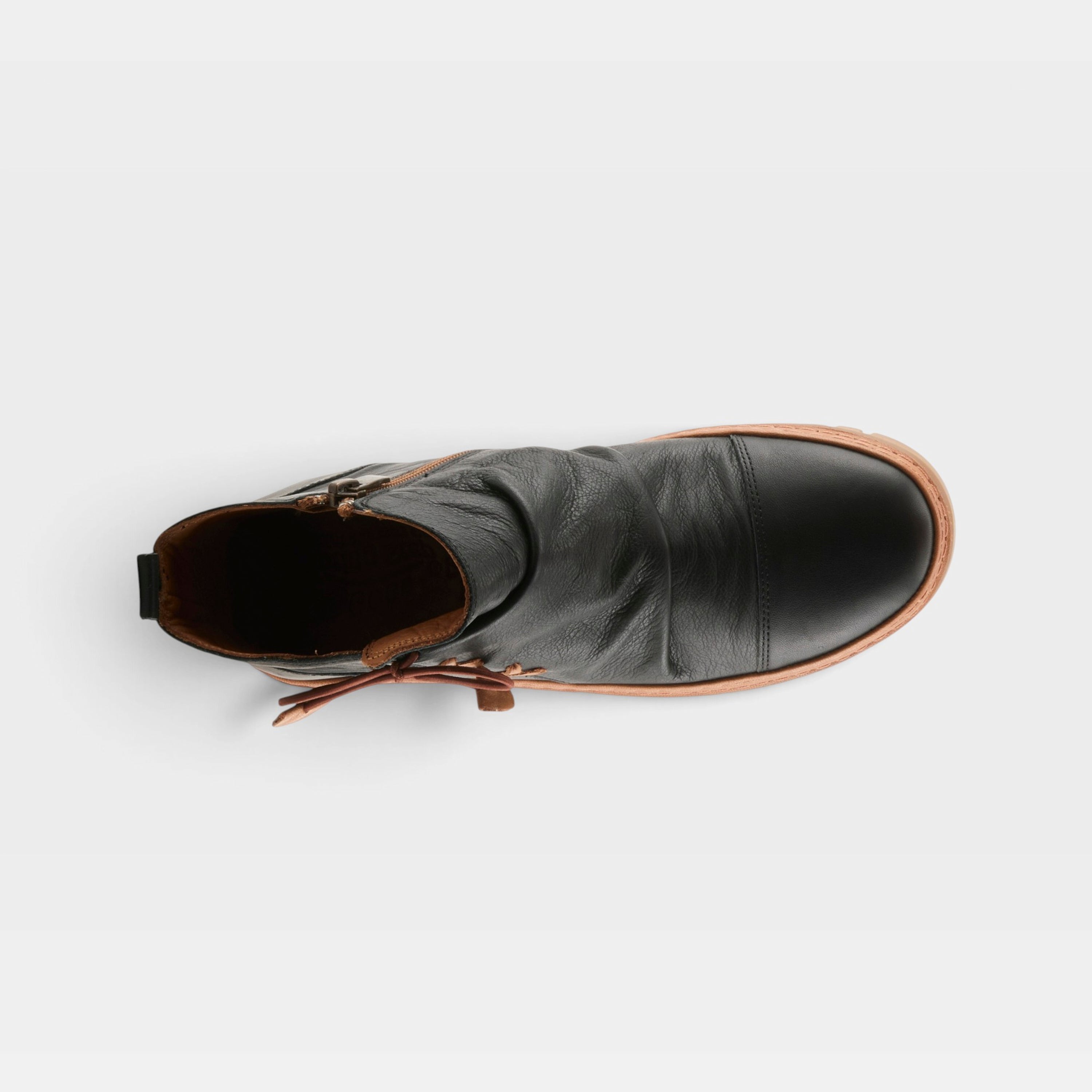 Spring Step Vandis Black Boot