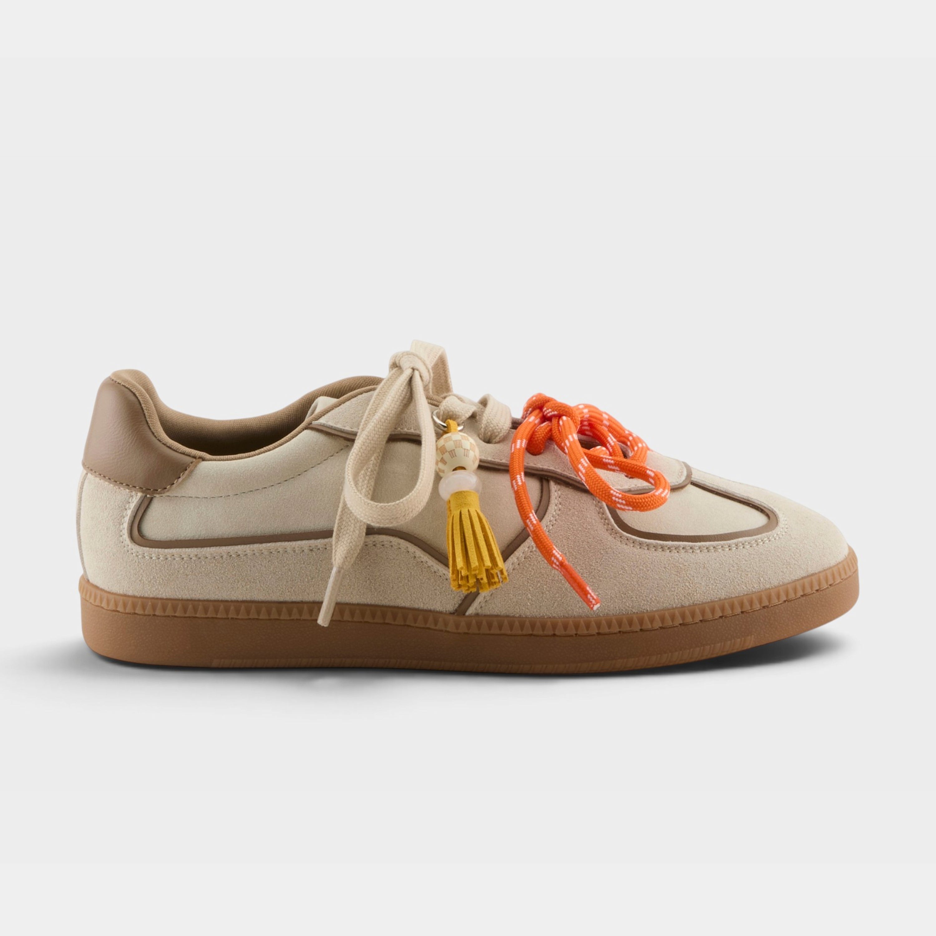 Patrizia Vesara Bone Sneaker