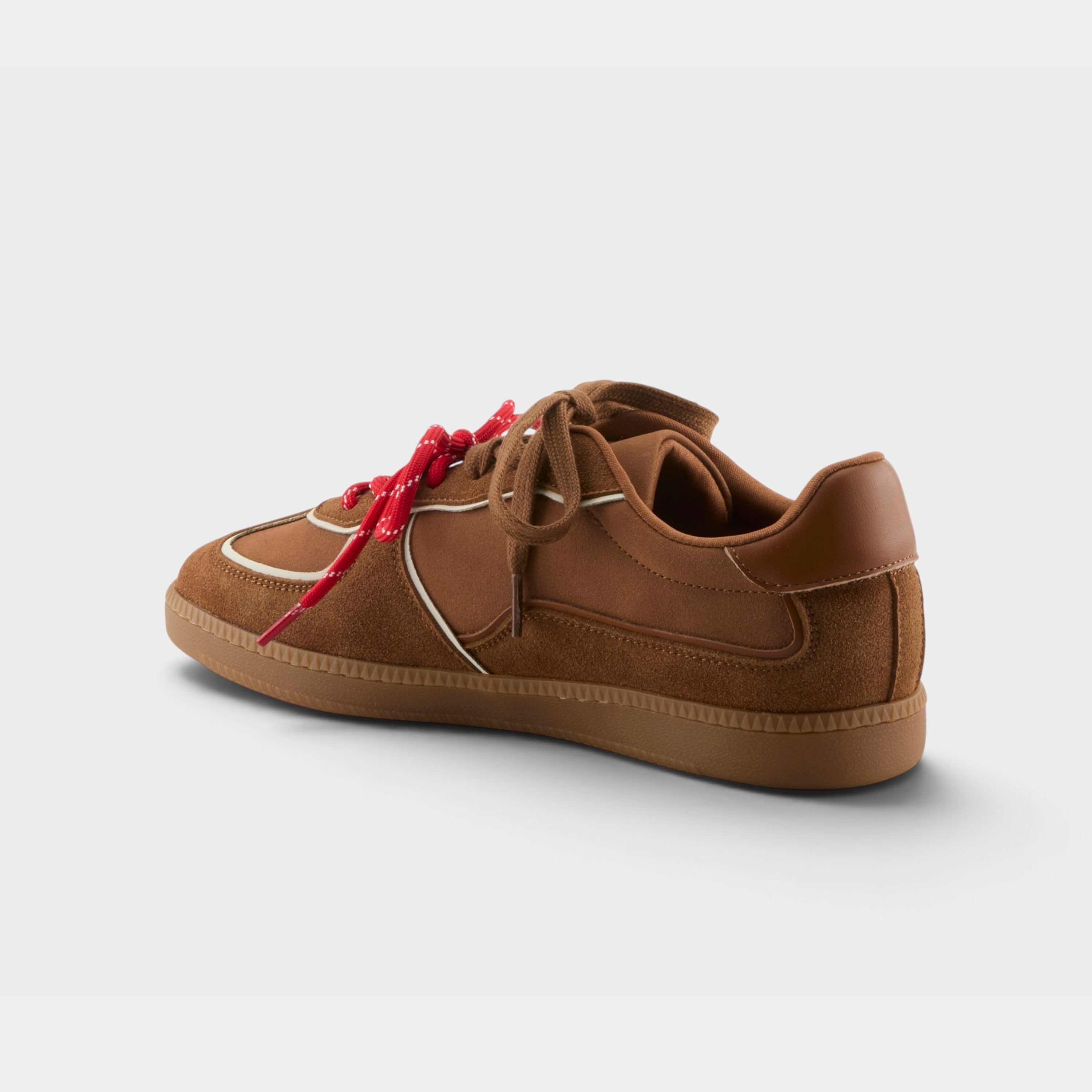 Patrizia Vesara Brown Sneaker