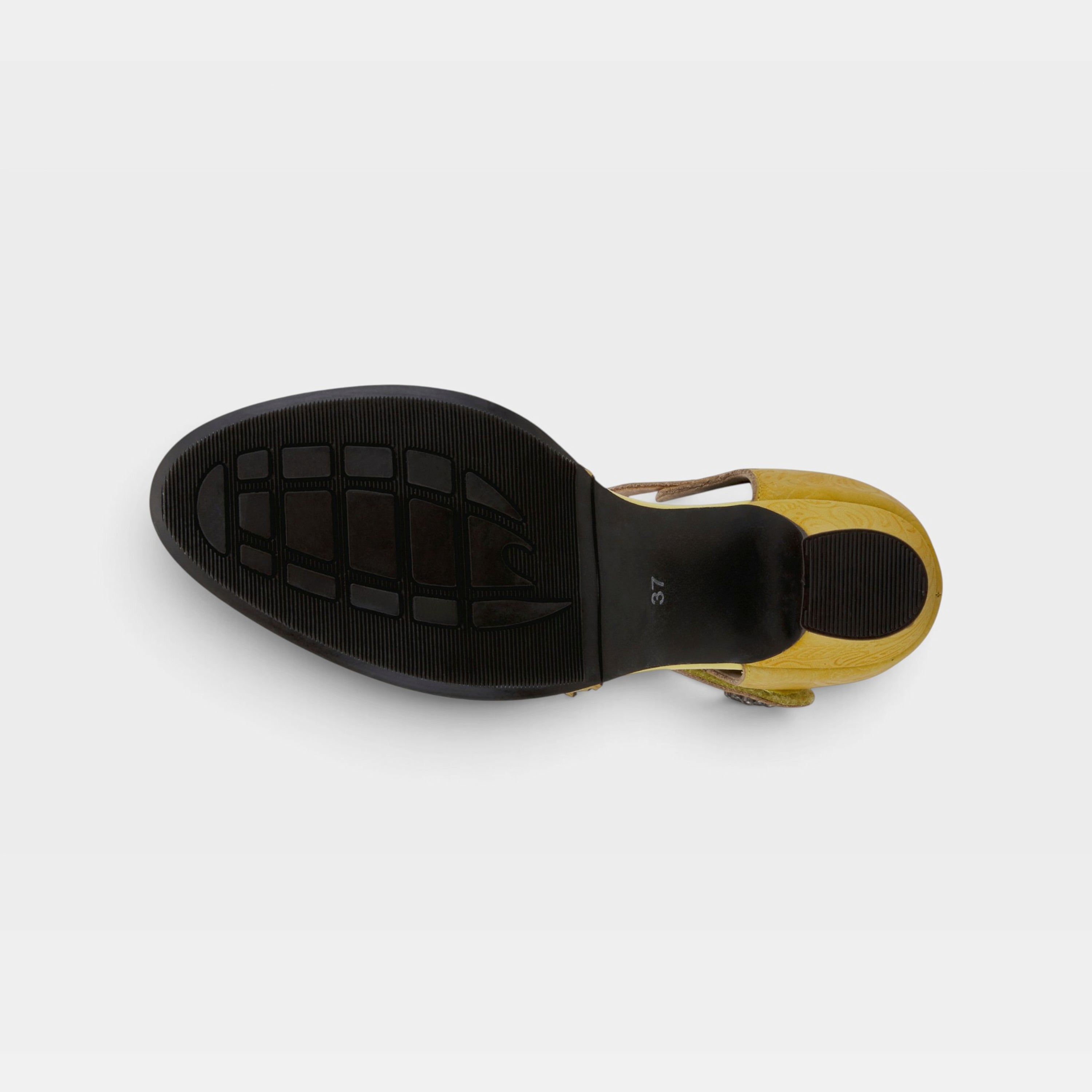 L'Artiste Visionary ankle strap shoes in Yellow, outsole view