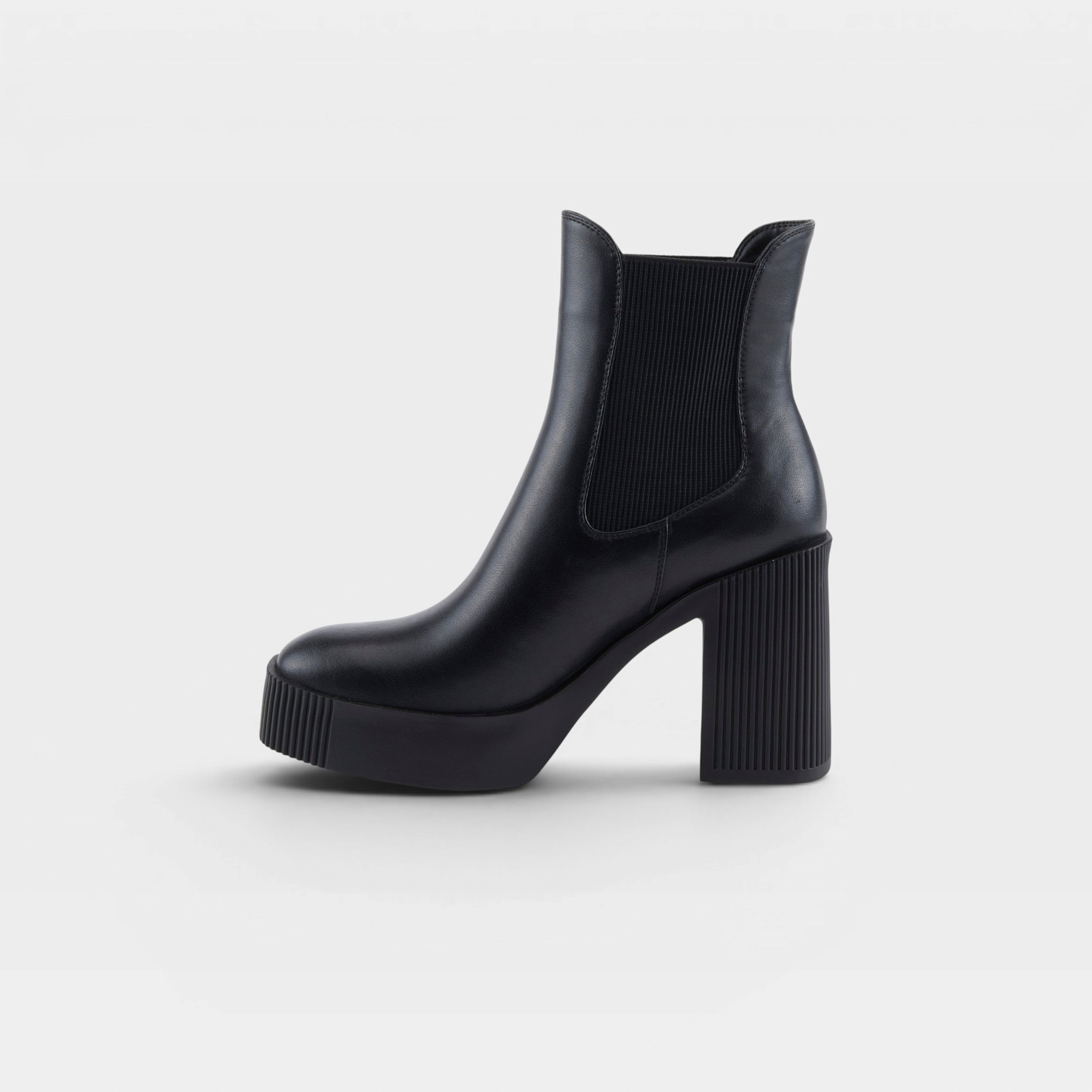 Azura Vloaceous Black Boot