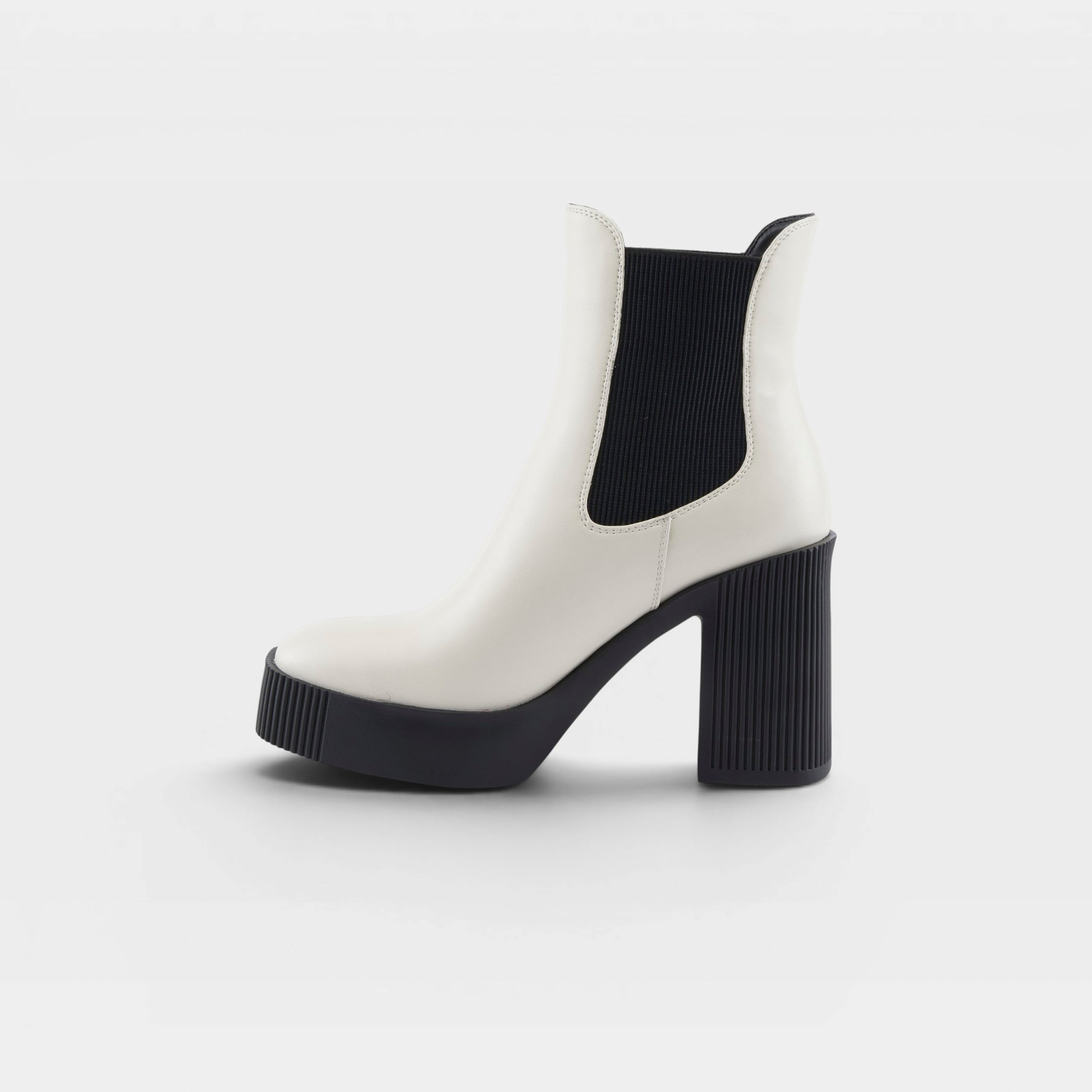 Azura Vloaceous Bone Boot