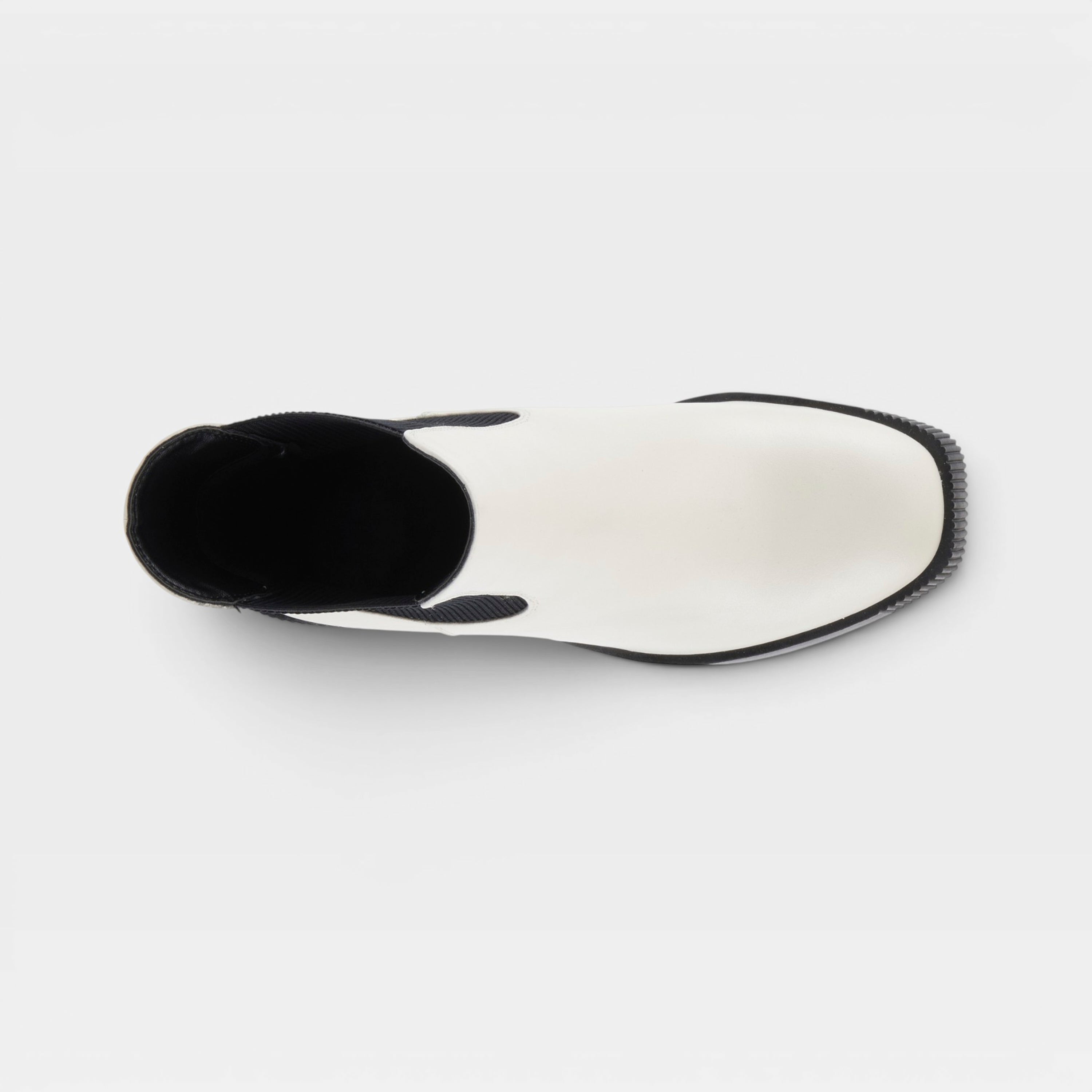 Azura Vloaceous Bone Boot