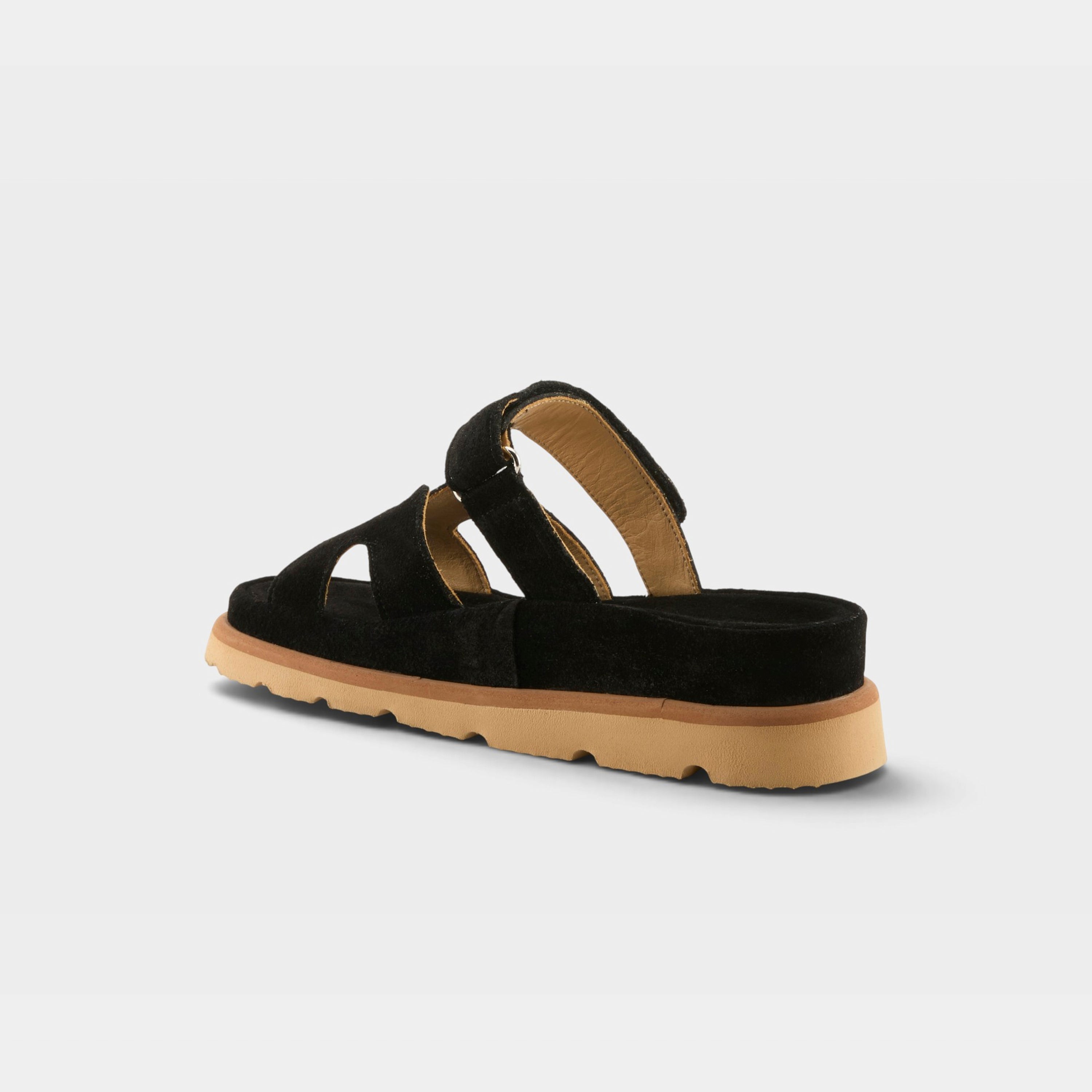 Spring Step Wanderlily Black Suede Boot