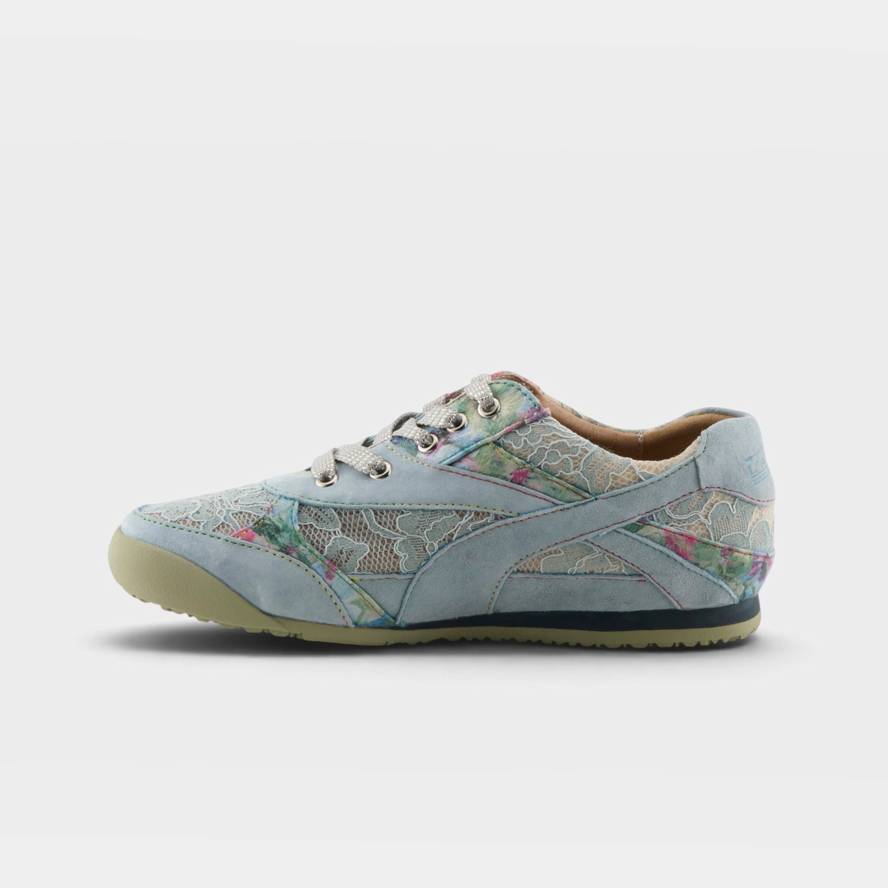 L'Artiste Wavehello sneaker in Light Blue, side view