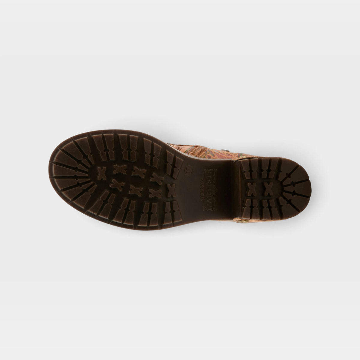 L'Artiste Whitefish boots in Tan Multi, outsole view