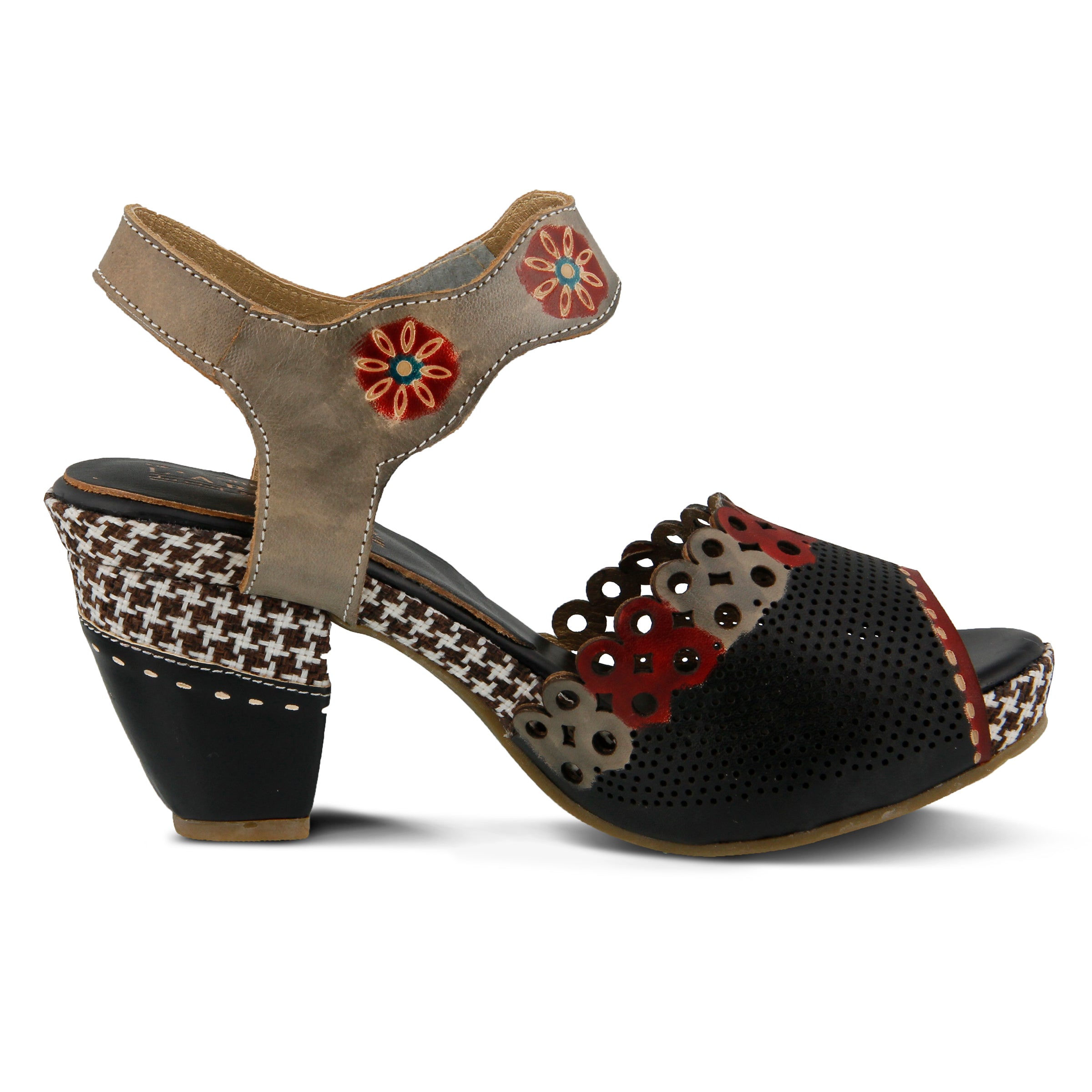 L'Artiste L'Artiste JIVE Sandals sandal in black with handcrafted leather design