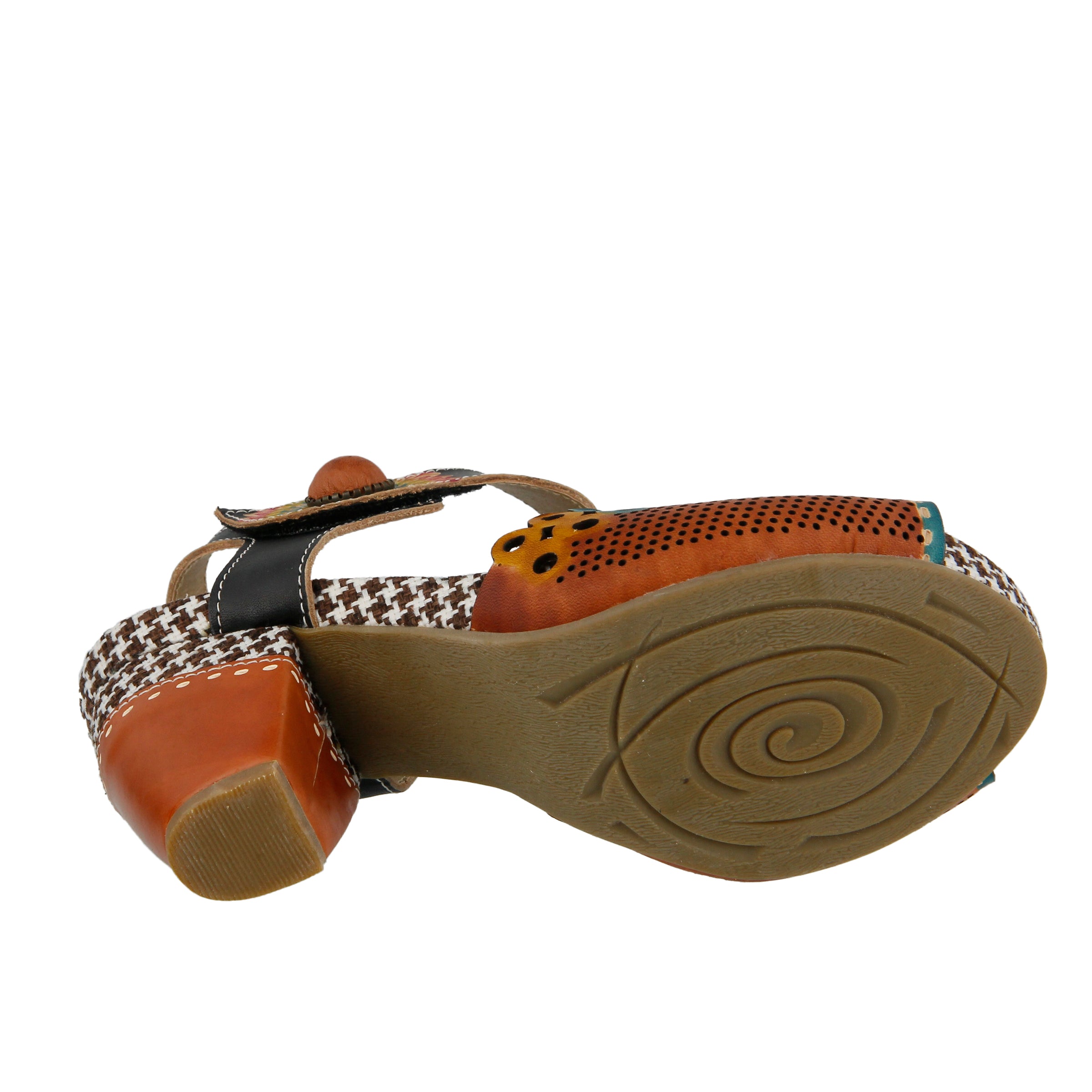 L'Artiste L'Artiste JIVE Sandals sandal in camel with handcrafted leather design
