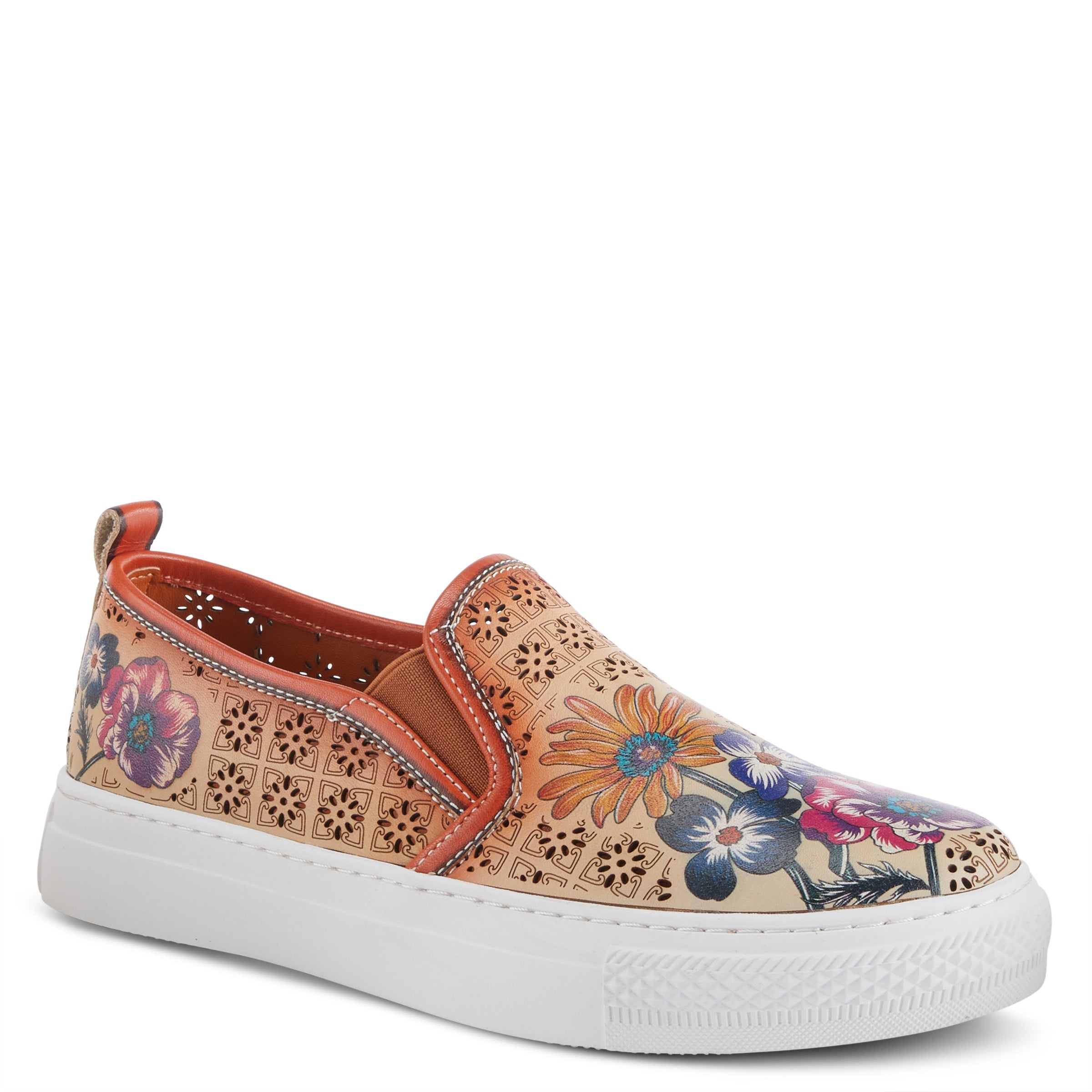 L'Artiste L'ARTISTE REALLOVE SLIP-ON SHOE shoe in white with handcrafted leather design