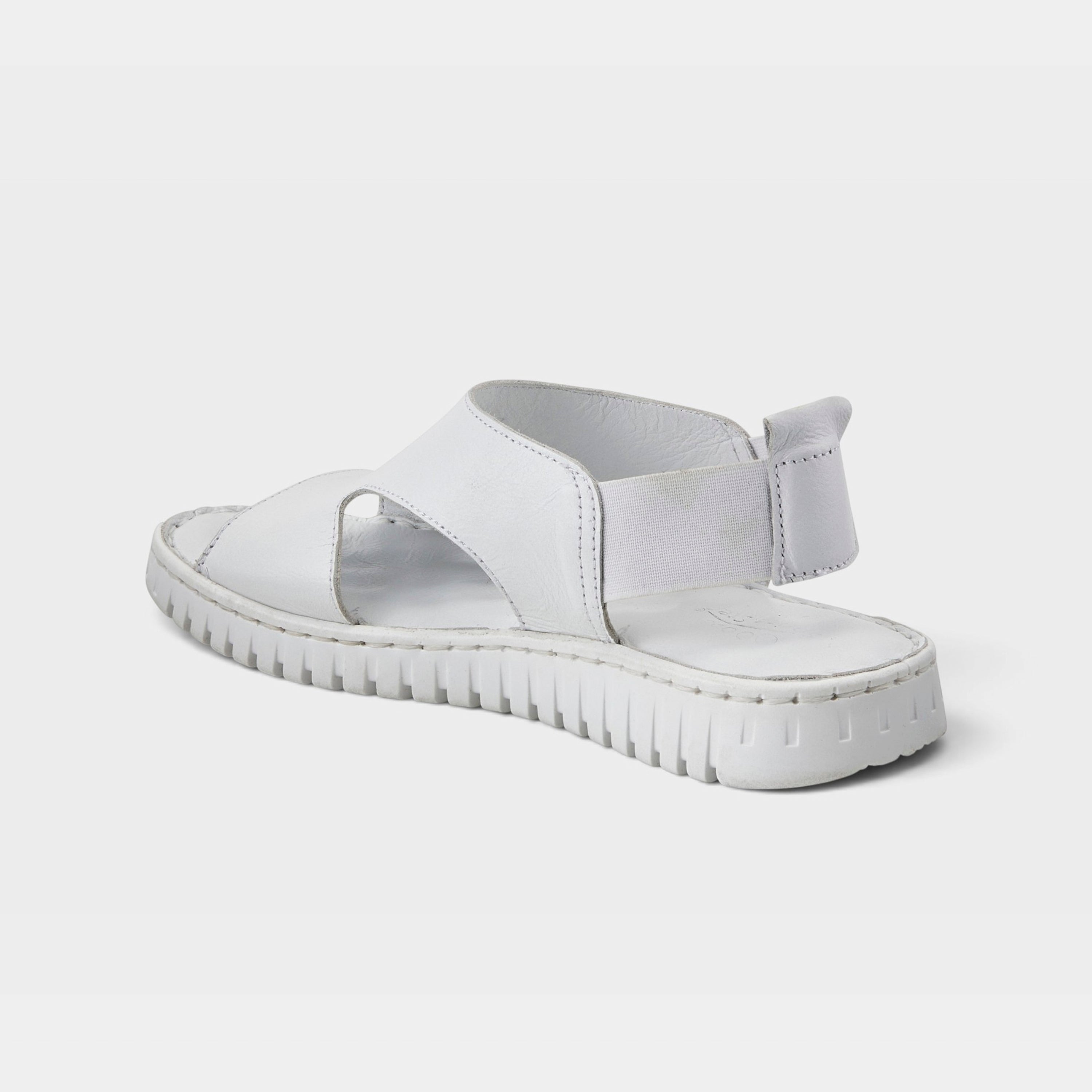 Spring Step Abadessa White Sandal