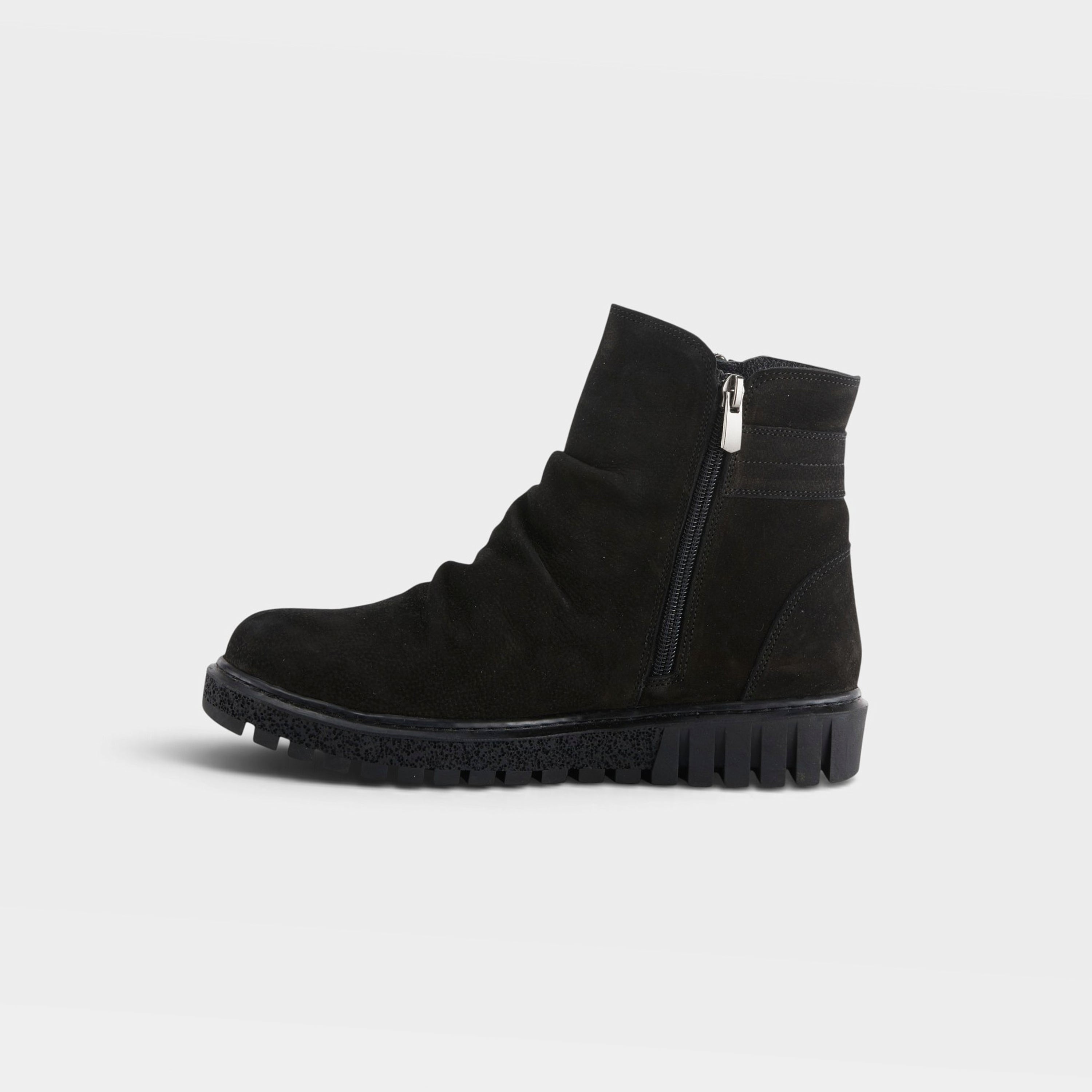 Spring Step Addlyn Black Nubuck Bootie