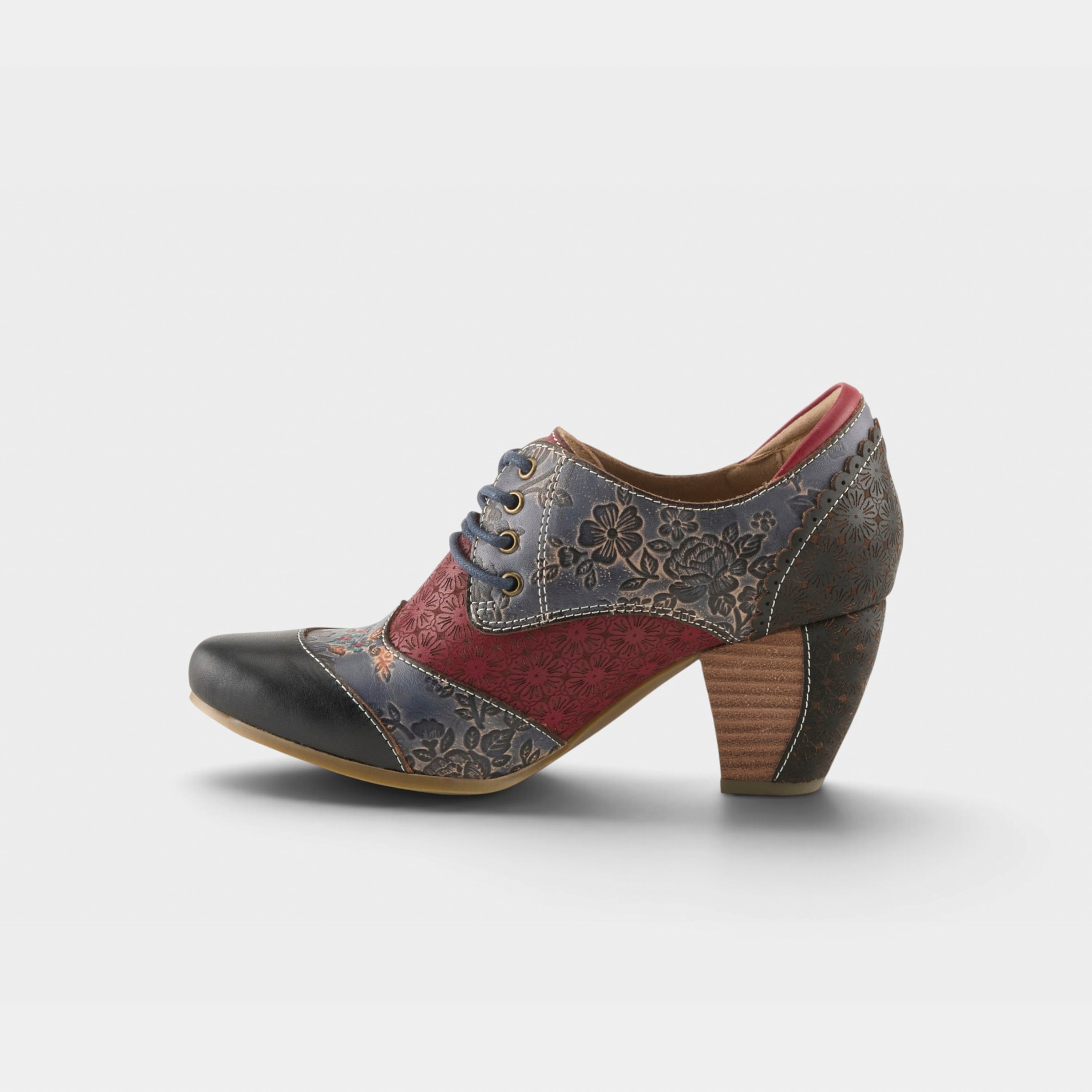 L'Artiste Adelvice-Fleur shoes in Black Multi, side view