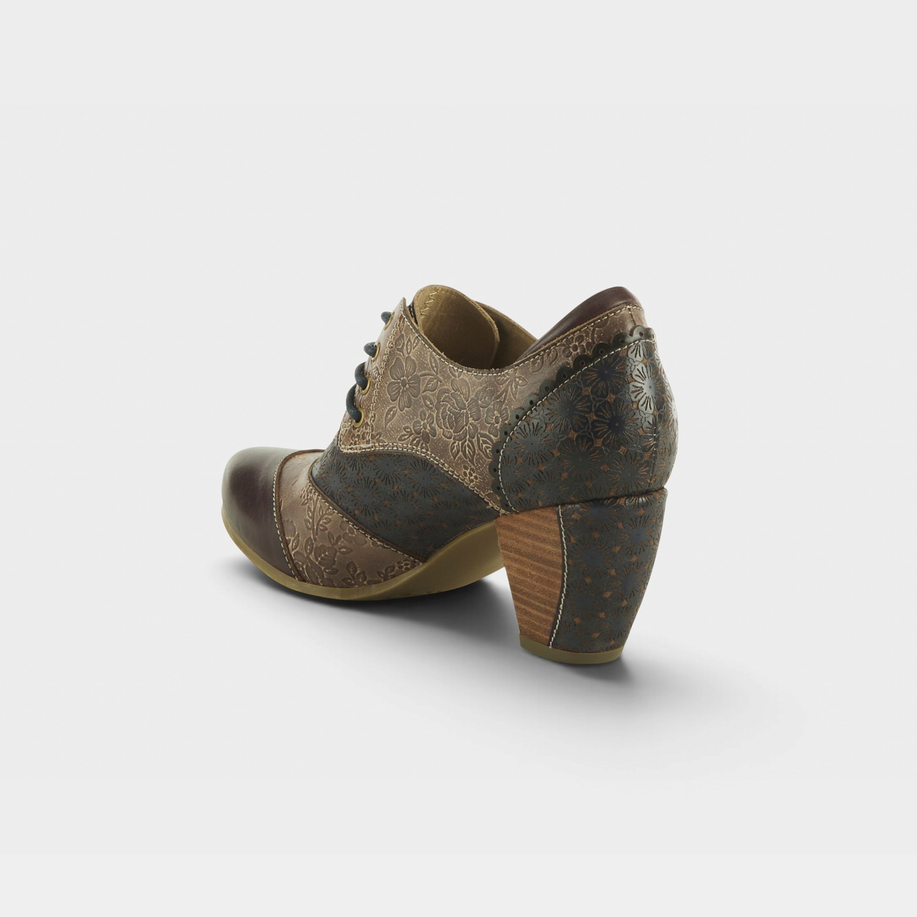 L'Artiste Adelvice-Fleur shoes in Dark Plum Multi, alternate angle view